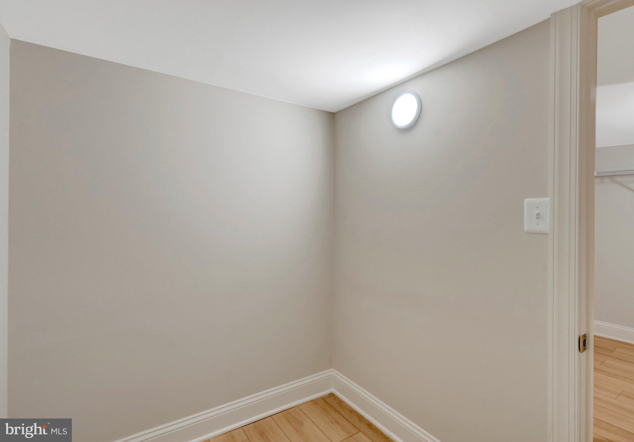 ADAMS ESTATE - Residential