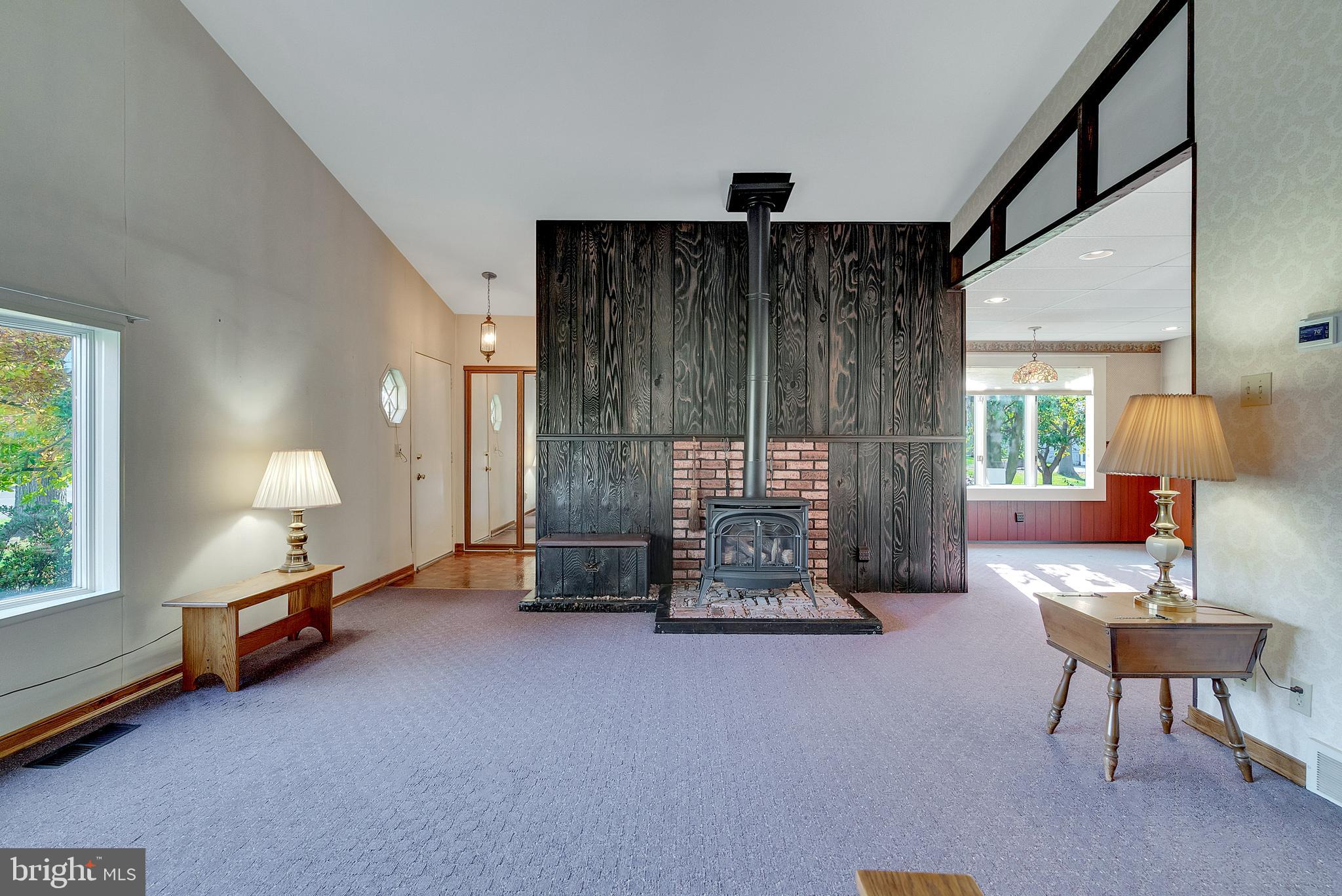 CENTER SQ GREEN - Residential