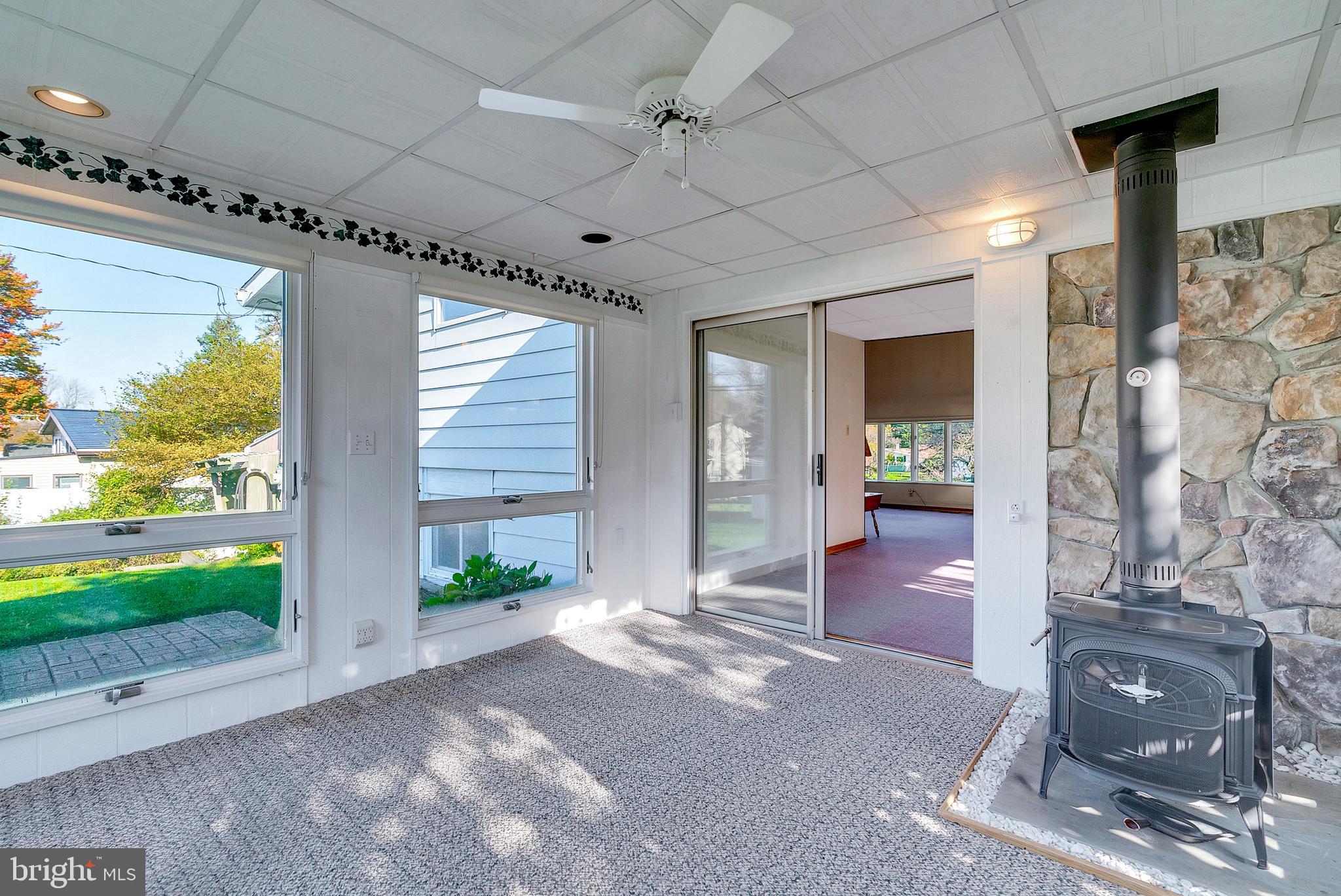 CENTER SQ GREEN - Residential