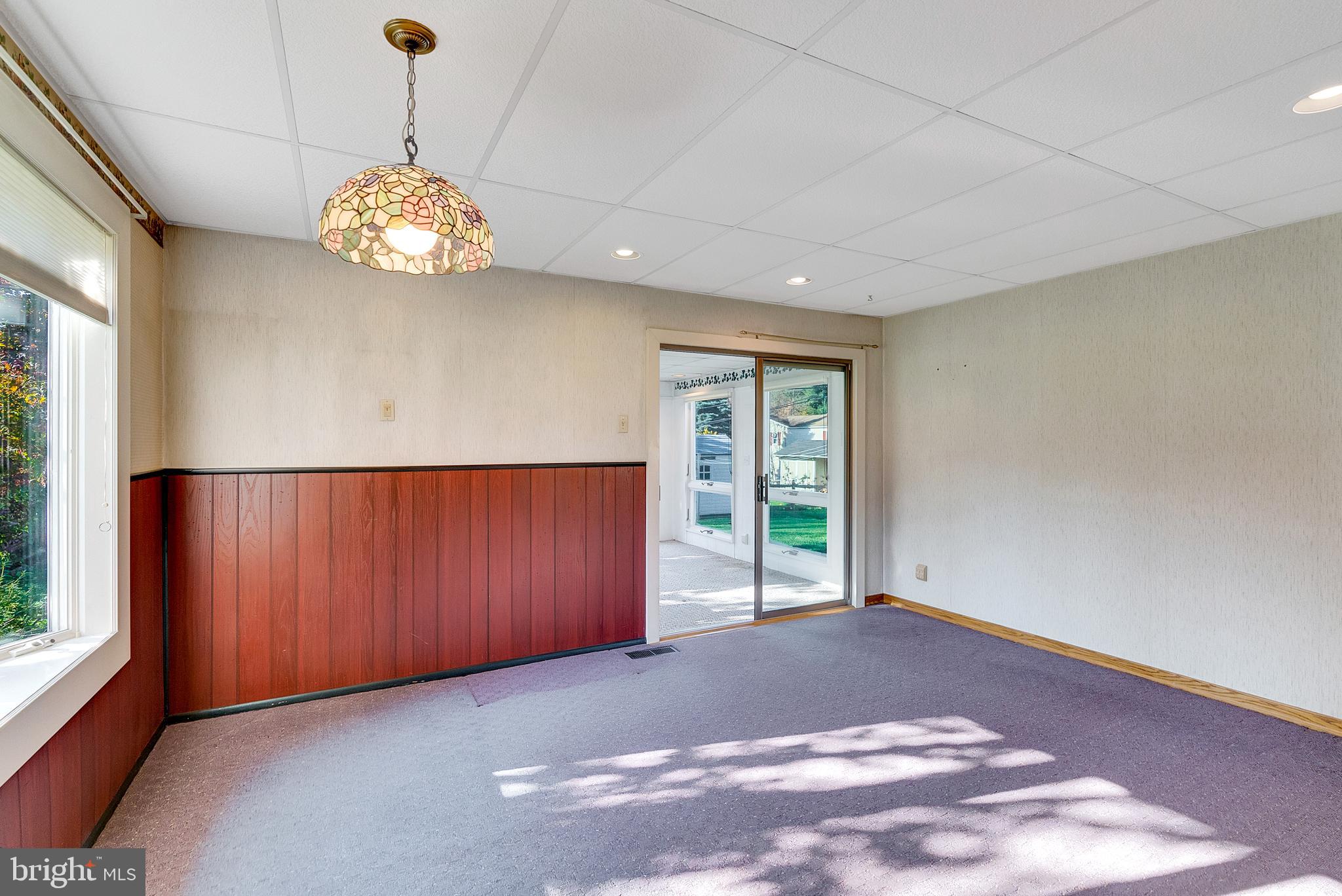 CENTER SQ GREEN - Residential