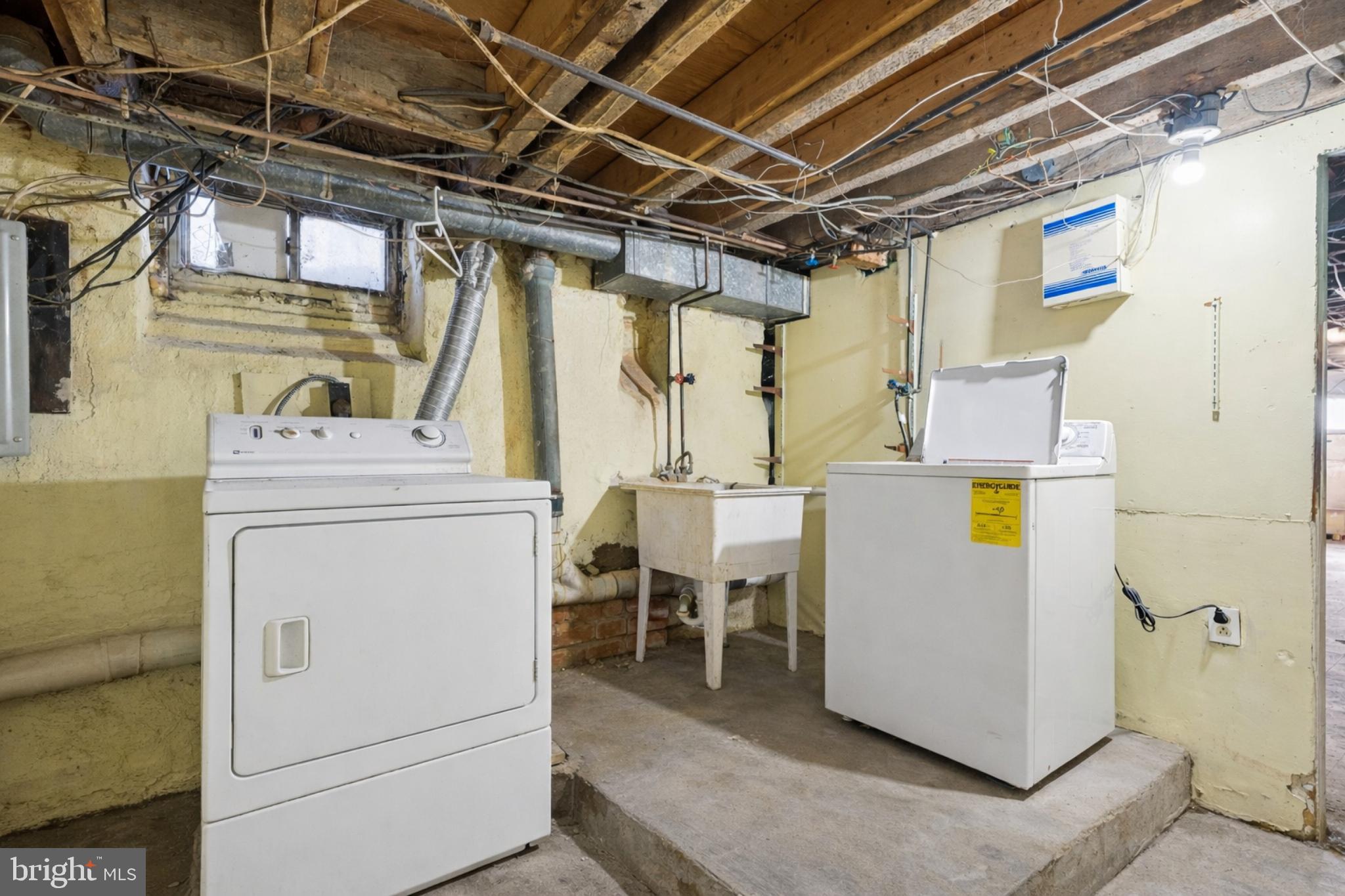 CARROLL PARK - Residential