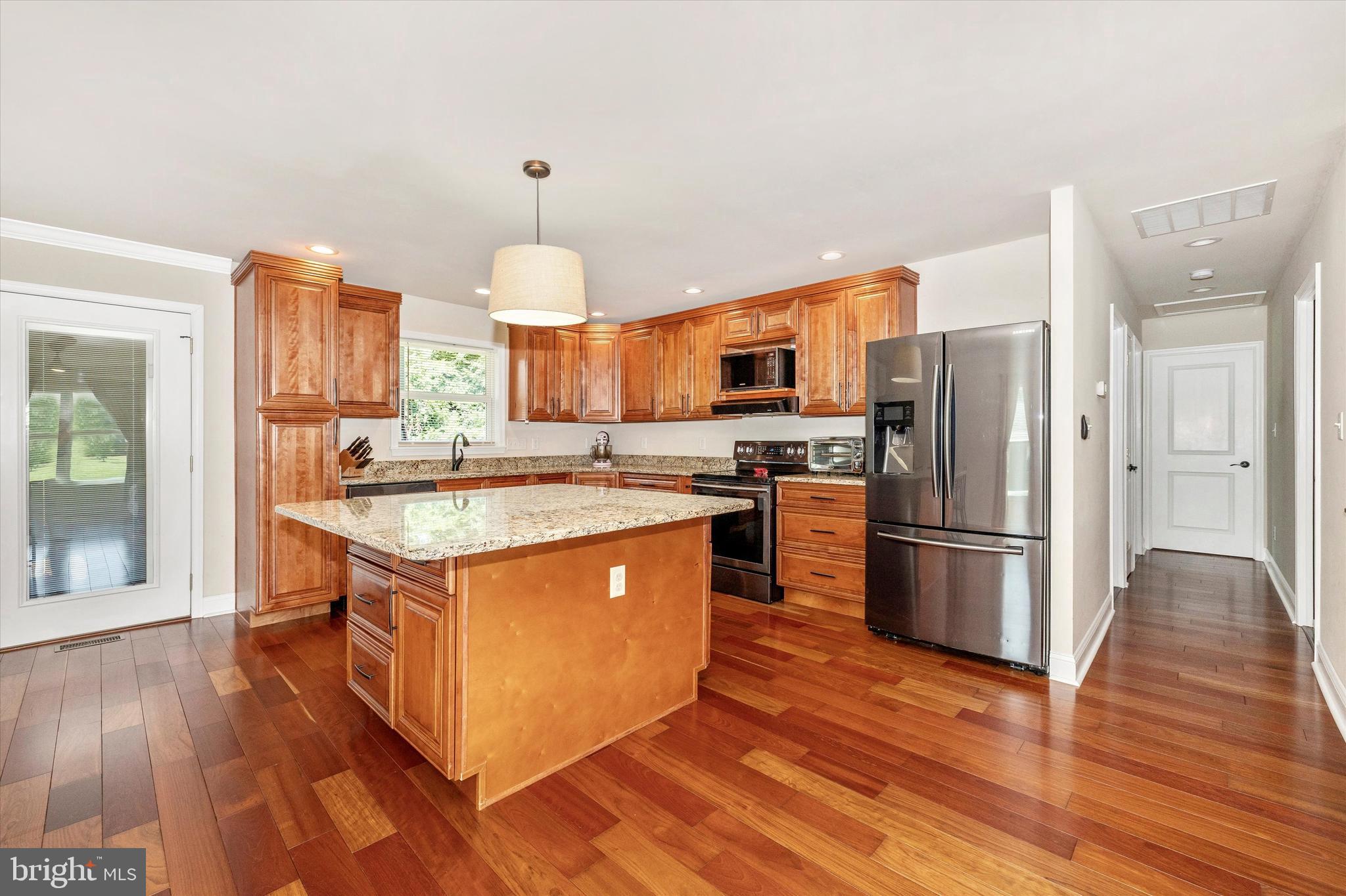 FOUNTAINDALE - Residential