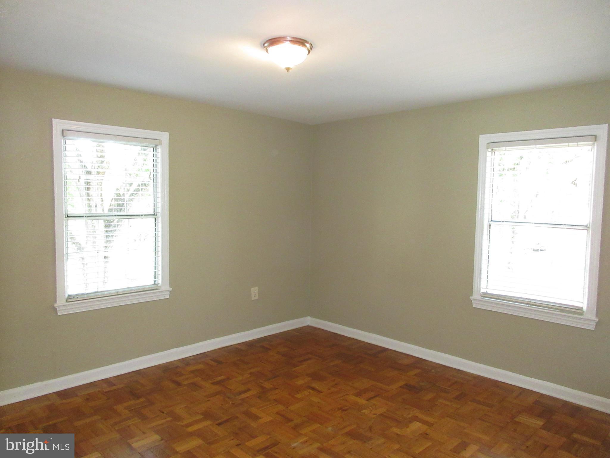 BELLE VIEW - Residential Lease