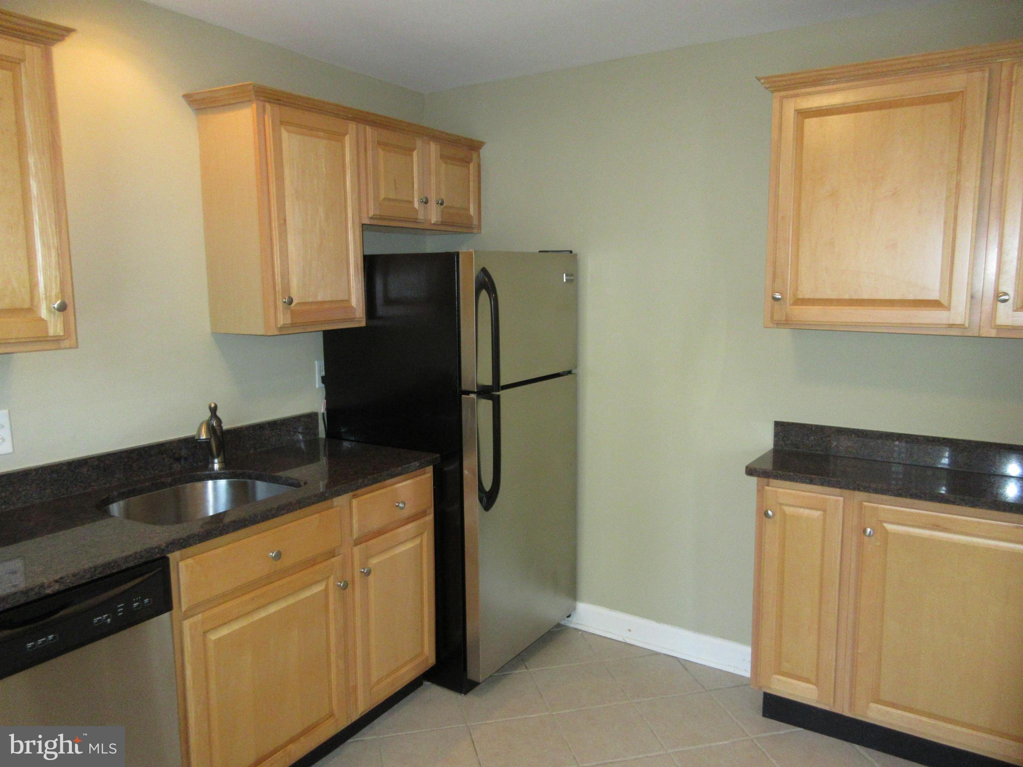 BELLE VIEW - Residential Lease