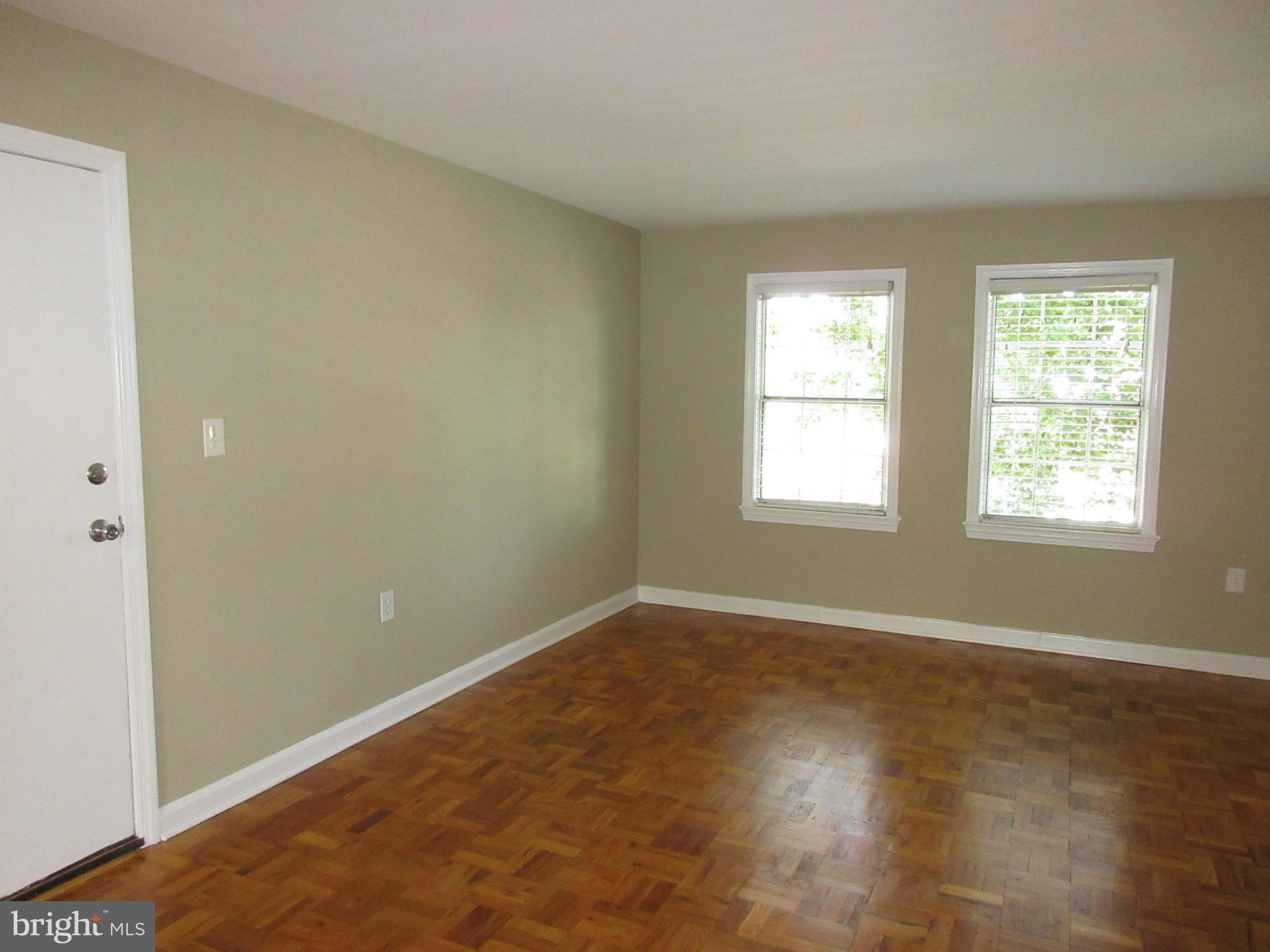 BELLE VIEW - Residential Lease