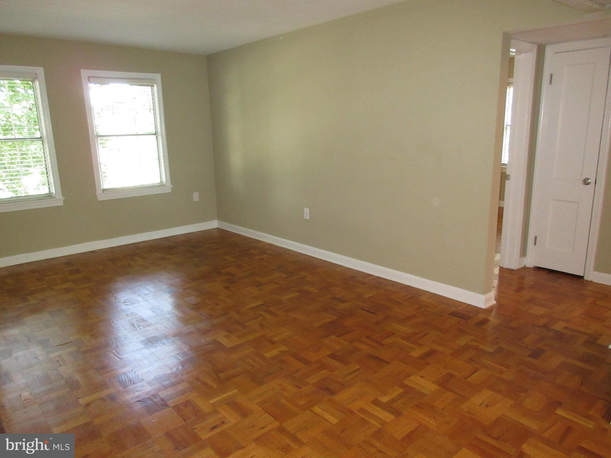 BELLE VIEW - Residential Lease