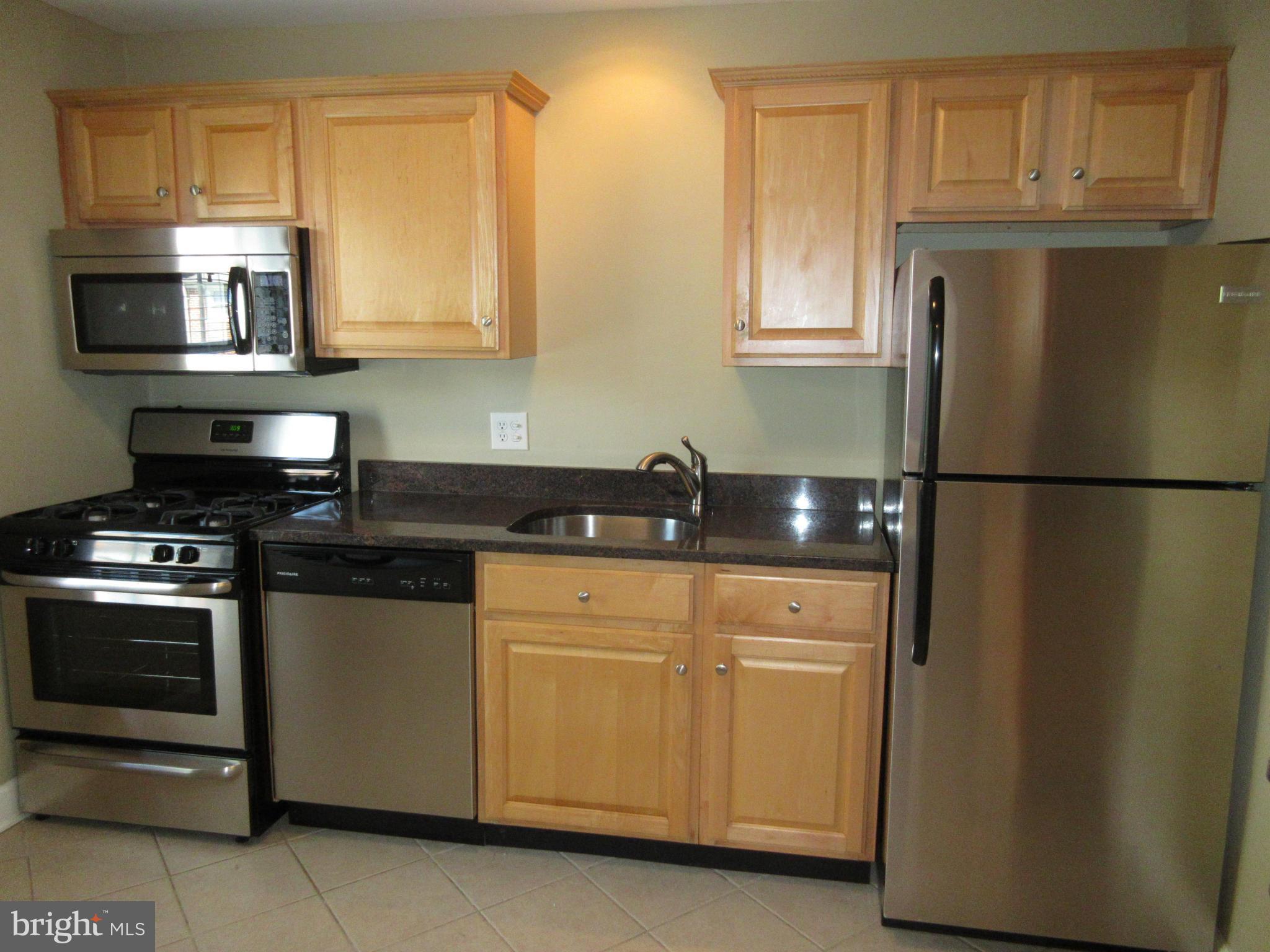 BELLE VIEW - Residential Lease