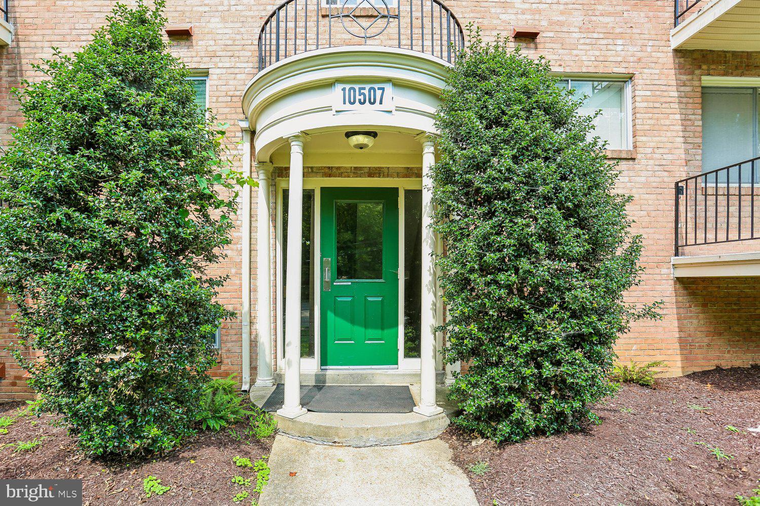 10507 WEYMOUTH STREET W-2