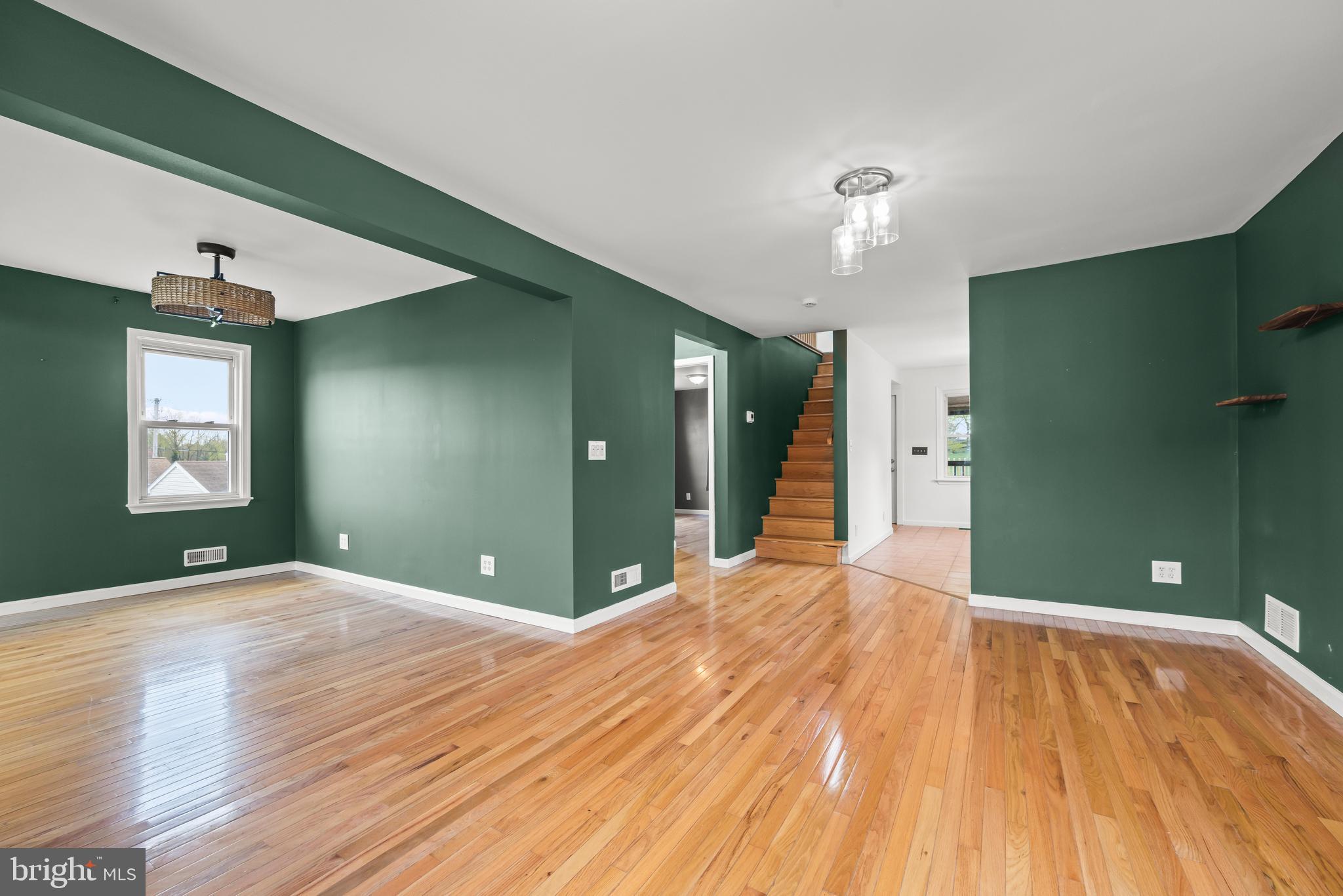 FERGUSON MEADOWS - Residential