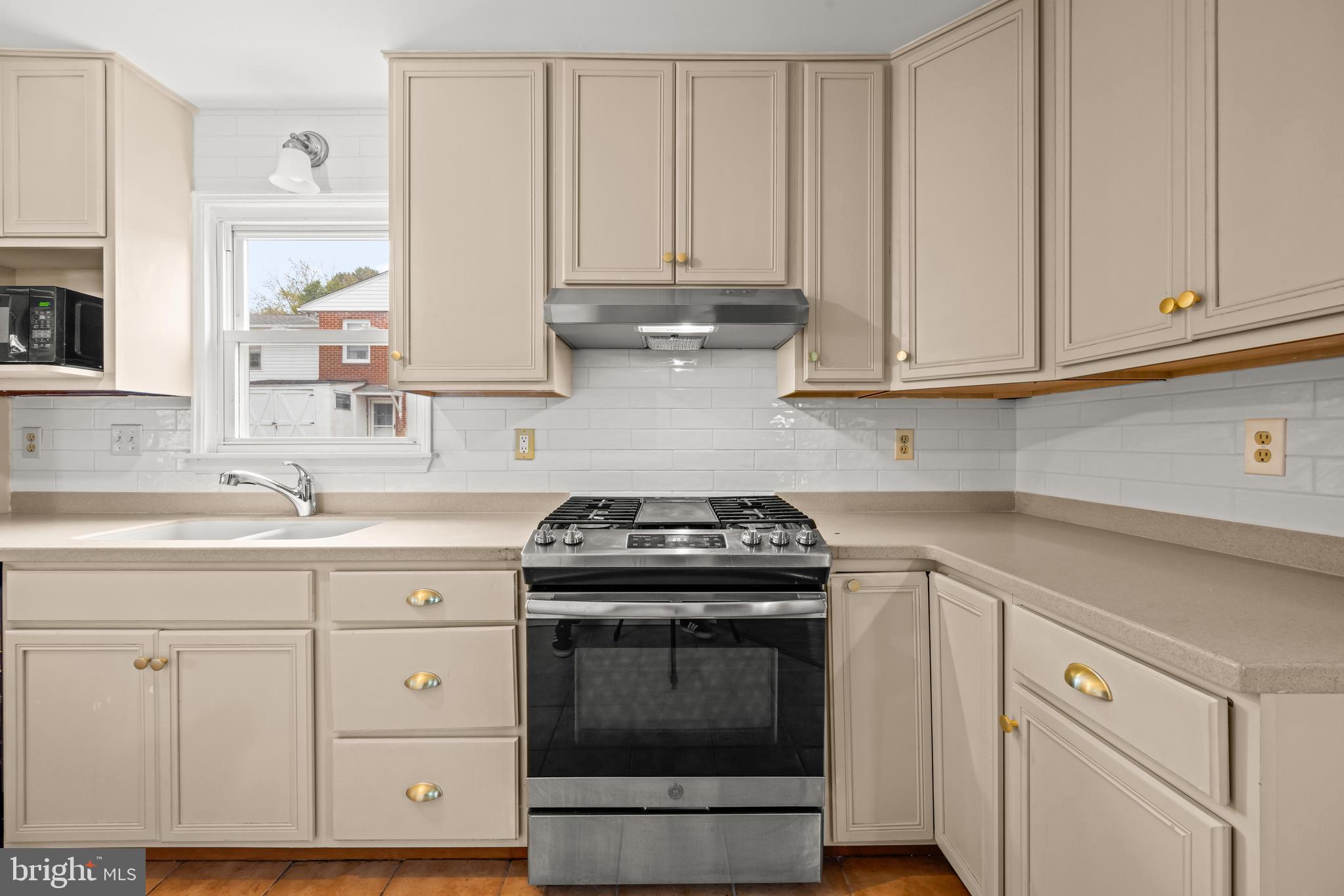 FERGUSON MEADOWS - Residential