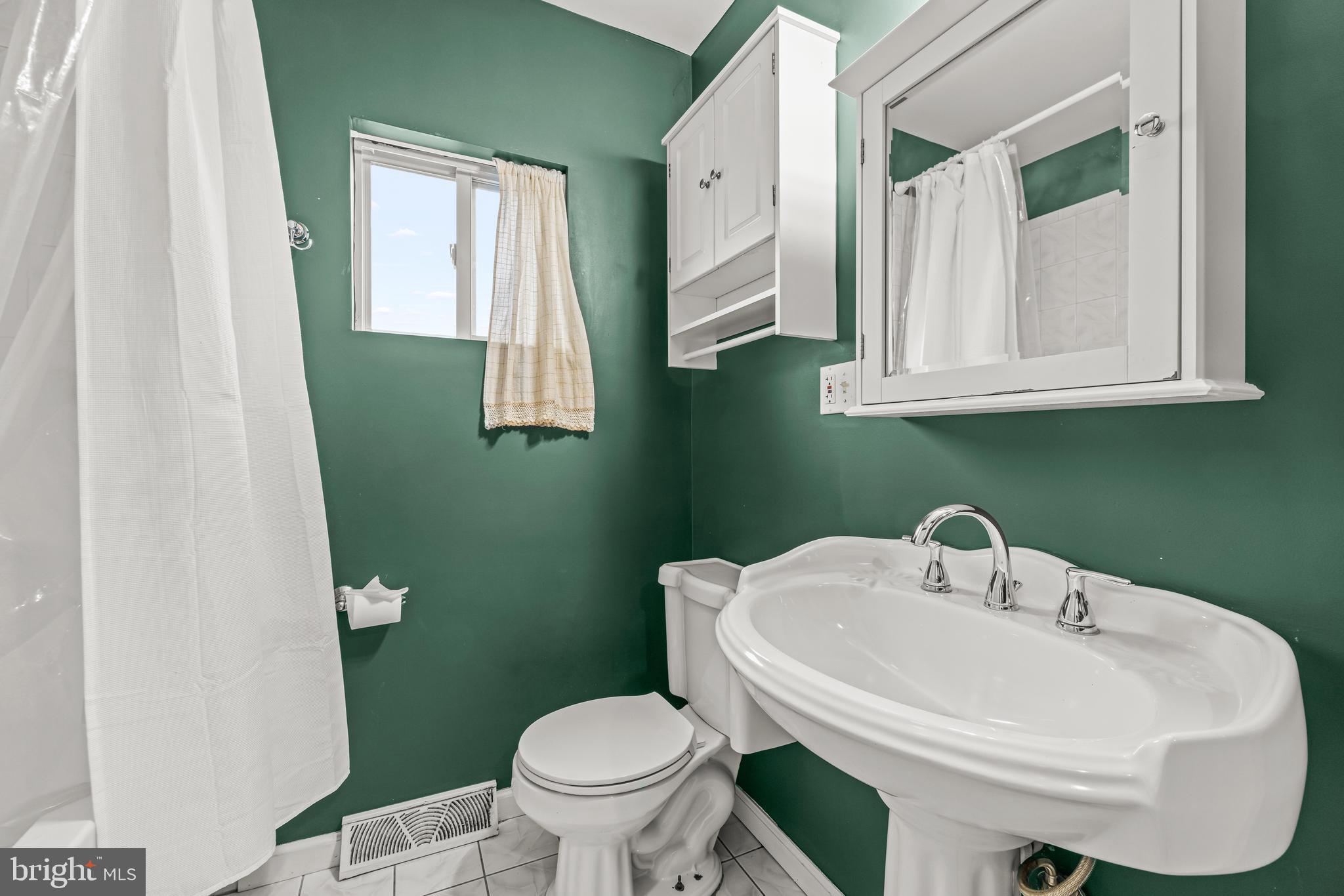 FERGUSON MEADOWS - Residential