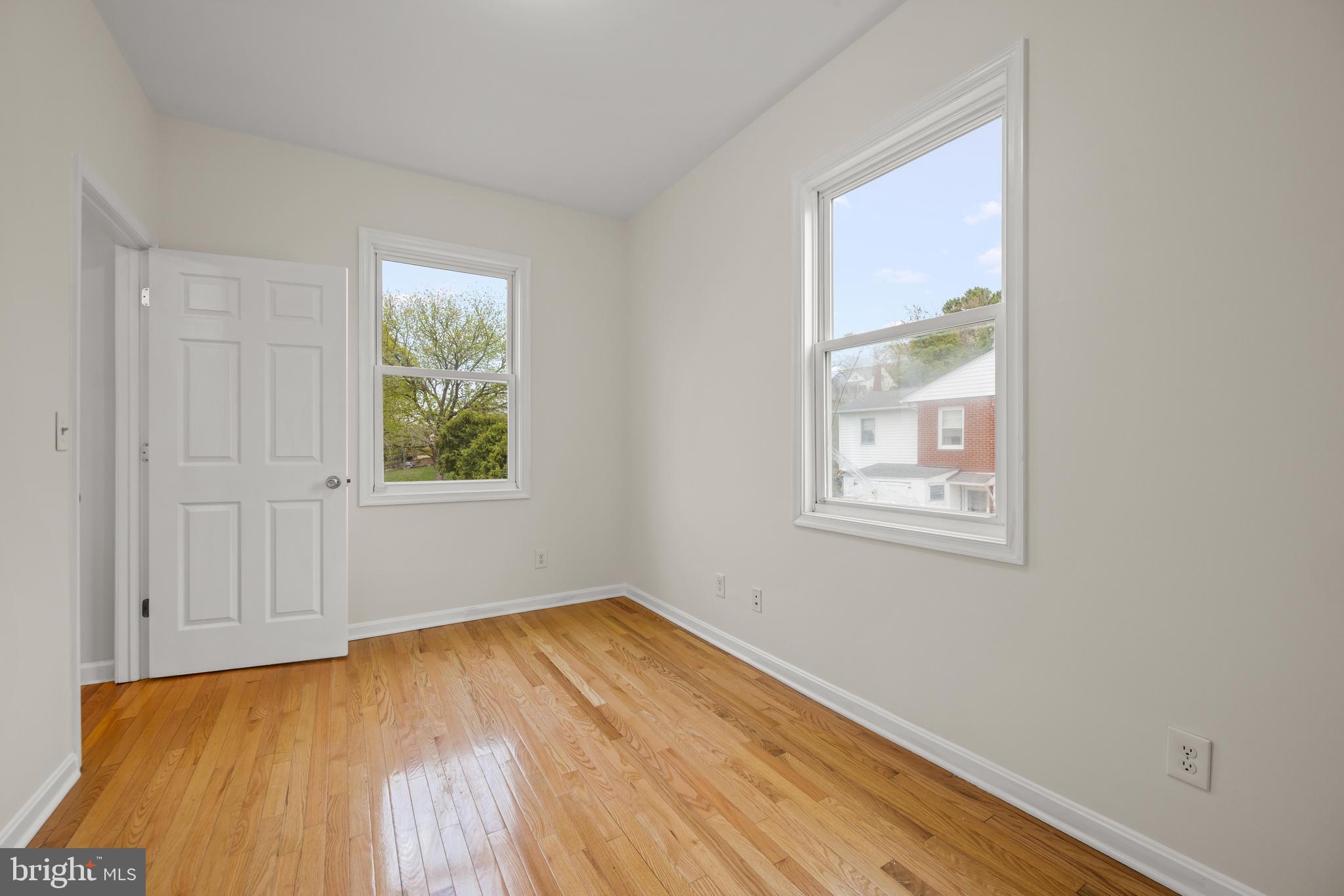 FERGUSON MEADOWS - Residential