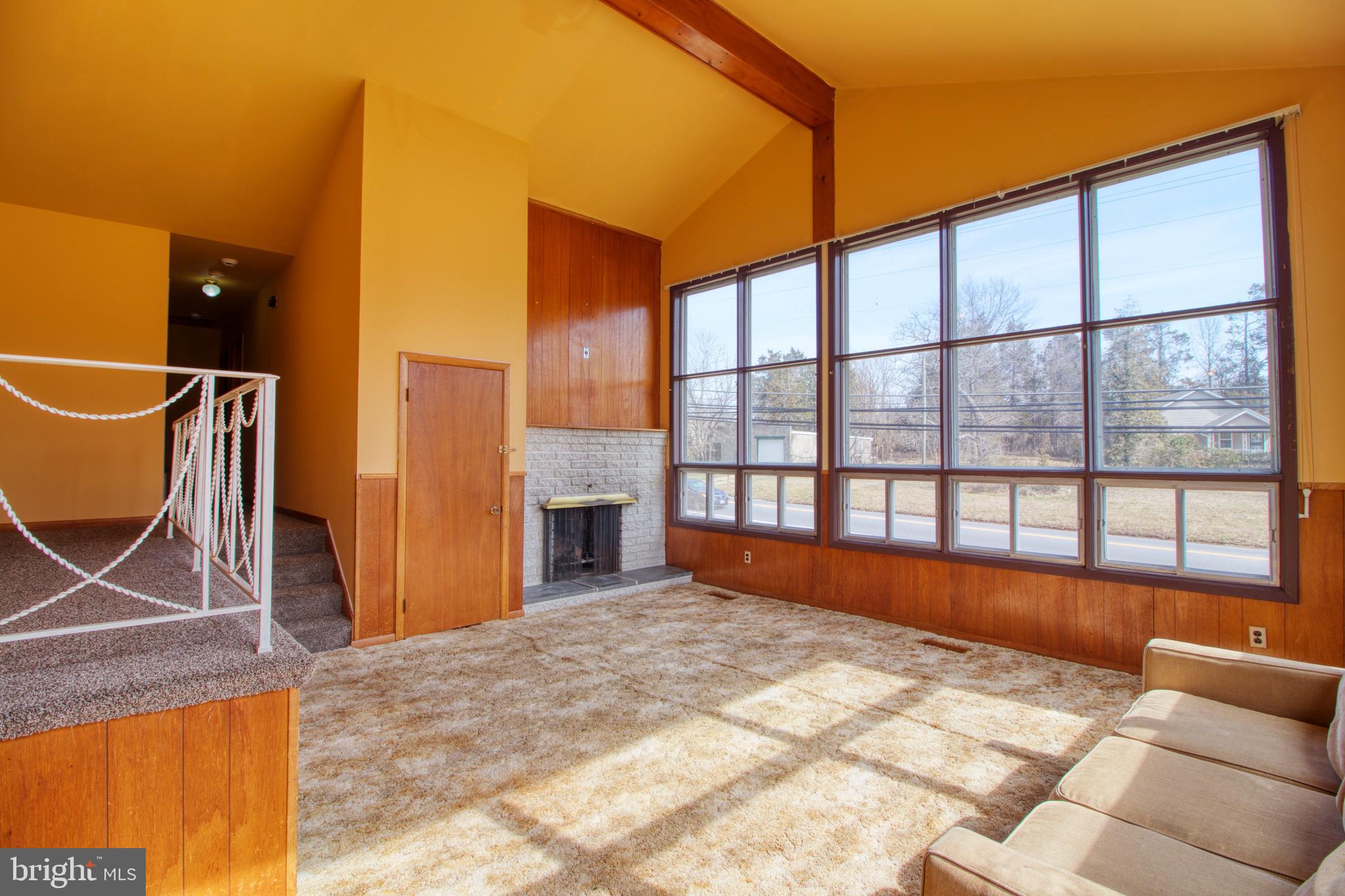 MANSFIELD MANOR - Residential