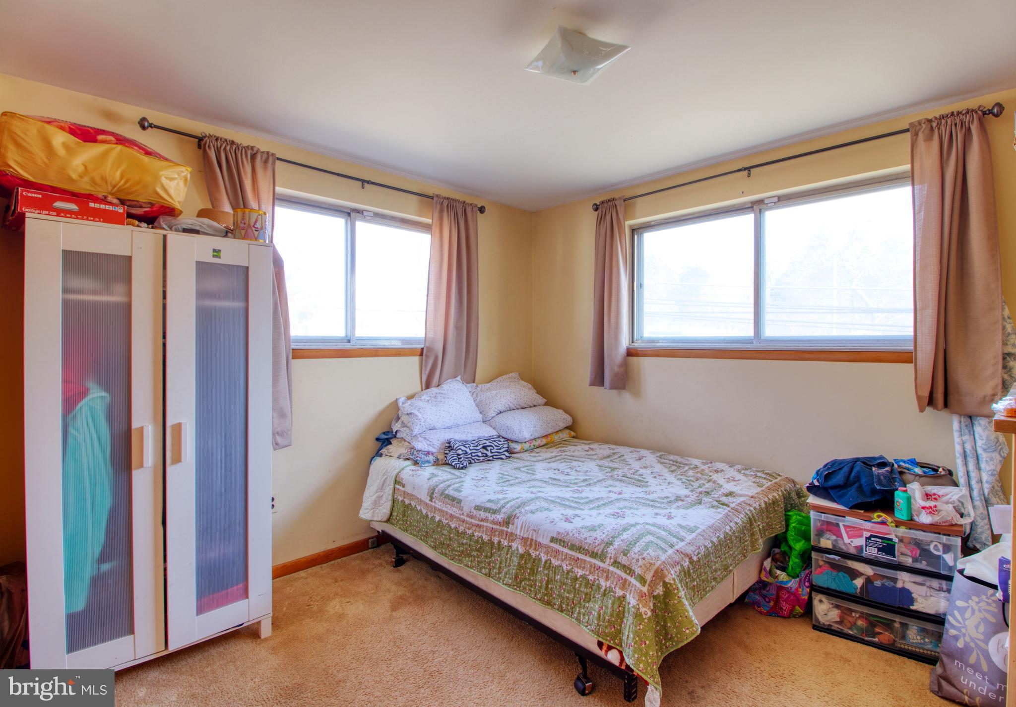 MANSFIELD MANOR - Residential