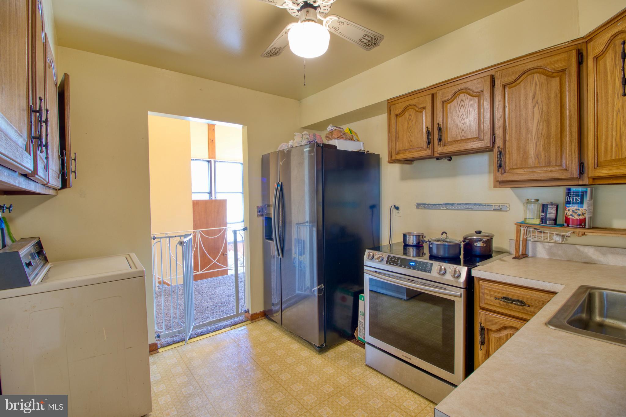 MANSFIELD MANOR - Residential