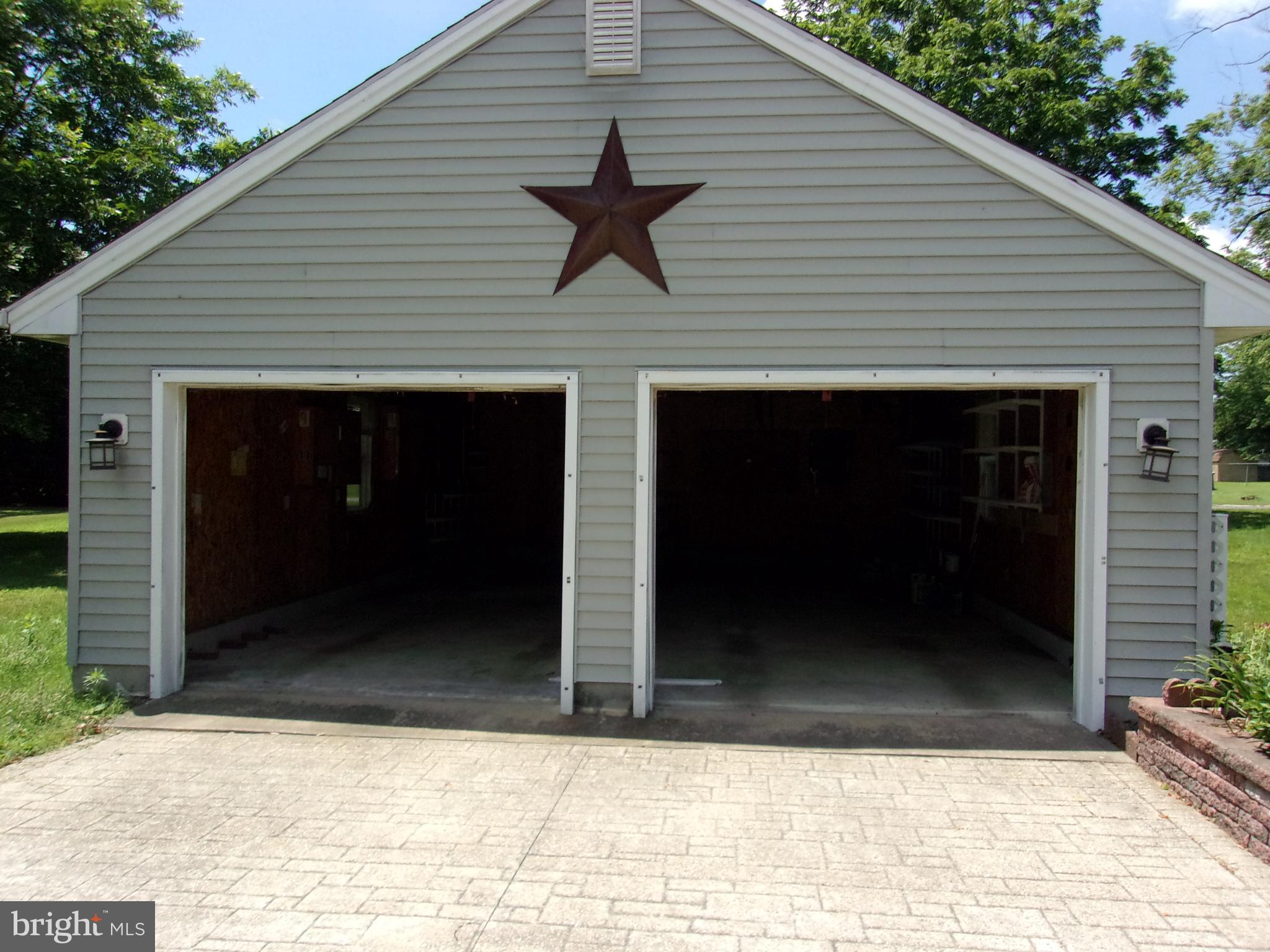 CLOVERDALE - Residential