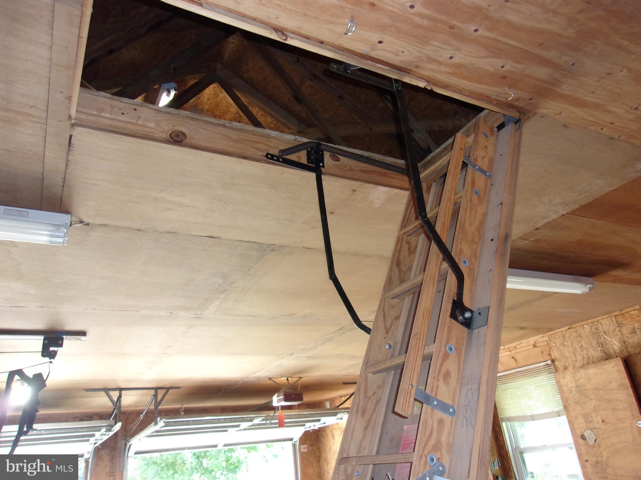 CLOVERDALE - Residential