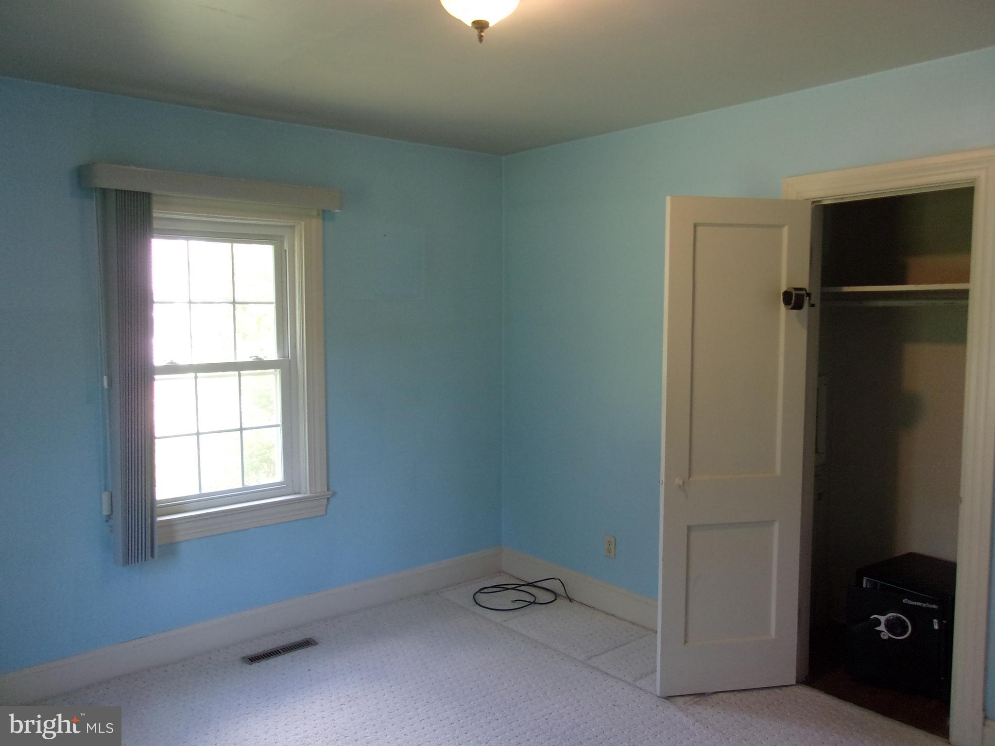 CLOVERDALE - Residential