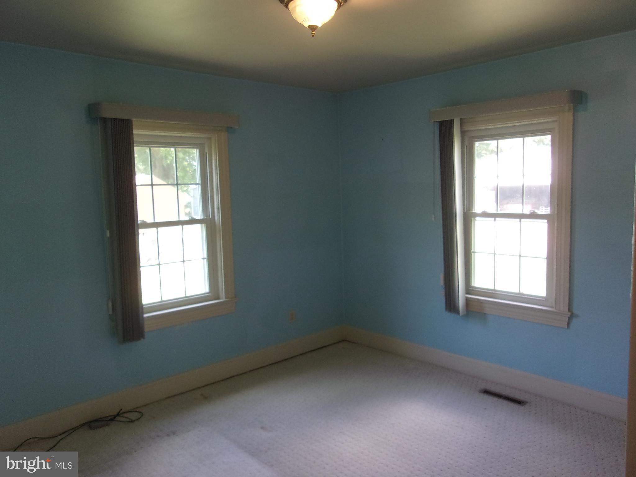 CLOVERDALE - Residential