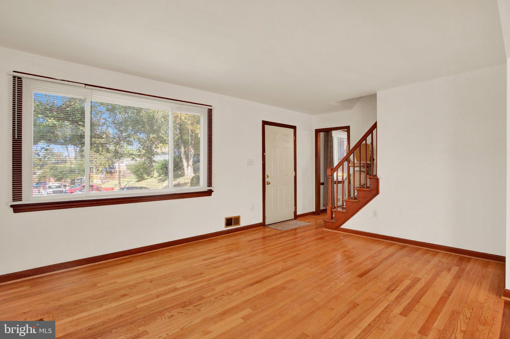 5615 ELBERTON COURT