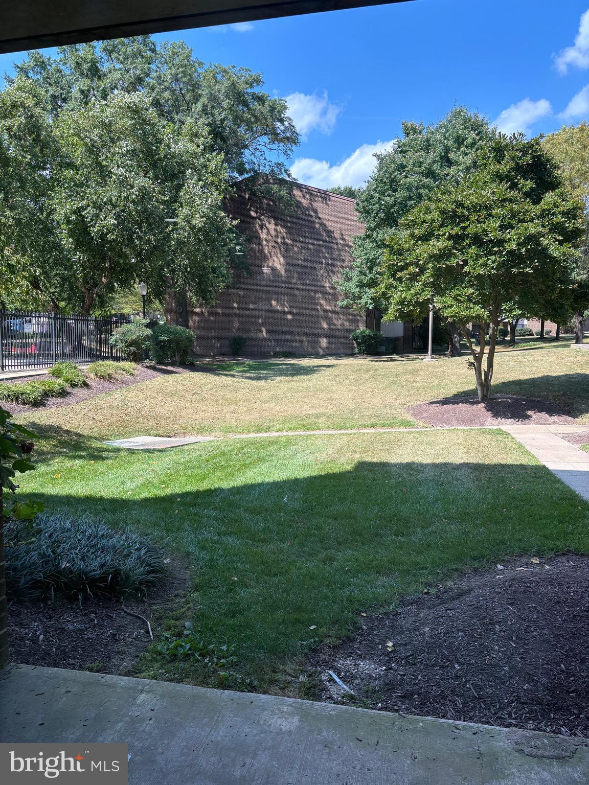 CHERRY GLEN CONDOS - Residential