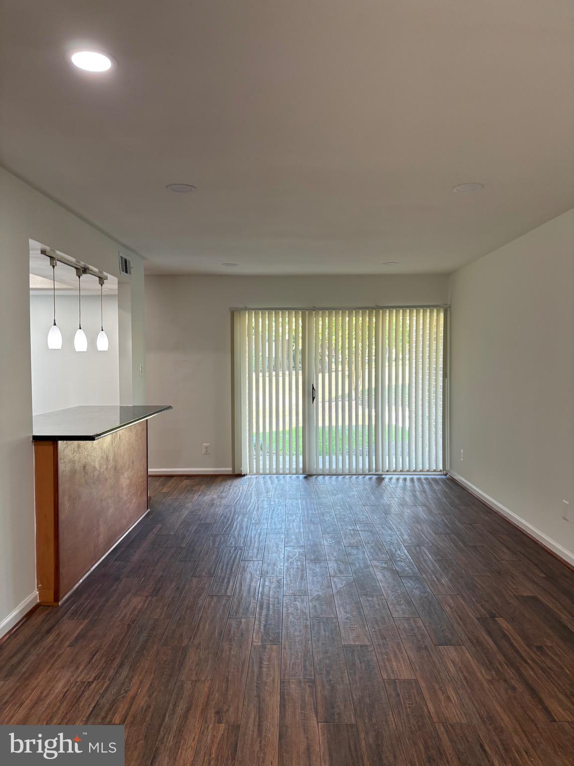 CHERRY GLEN CONDOS - Residential