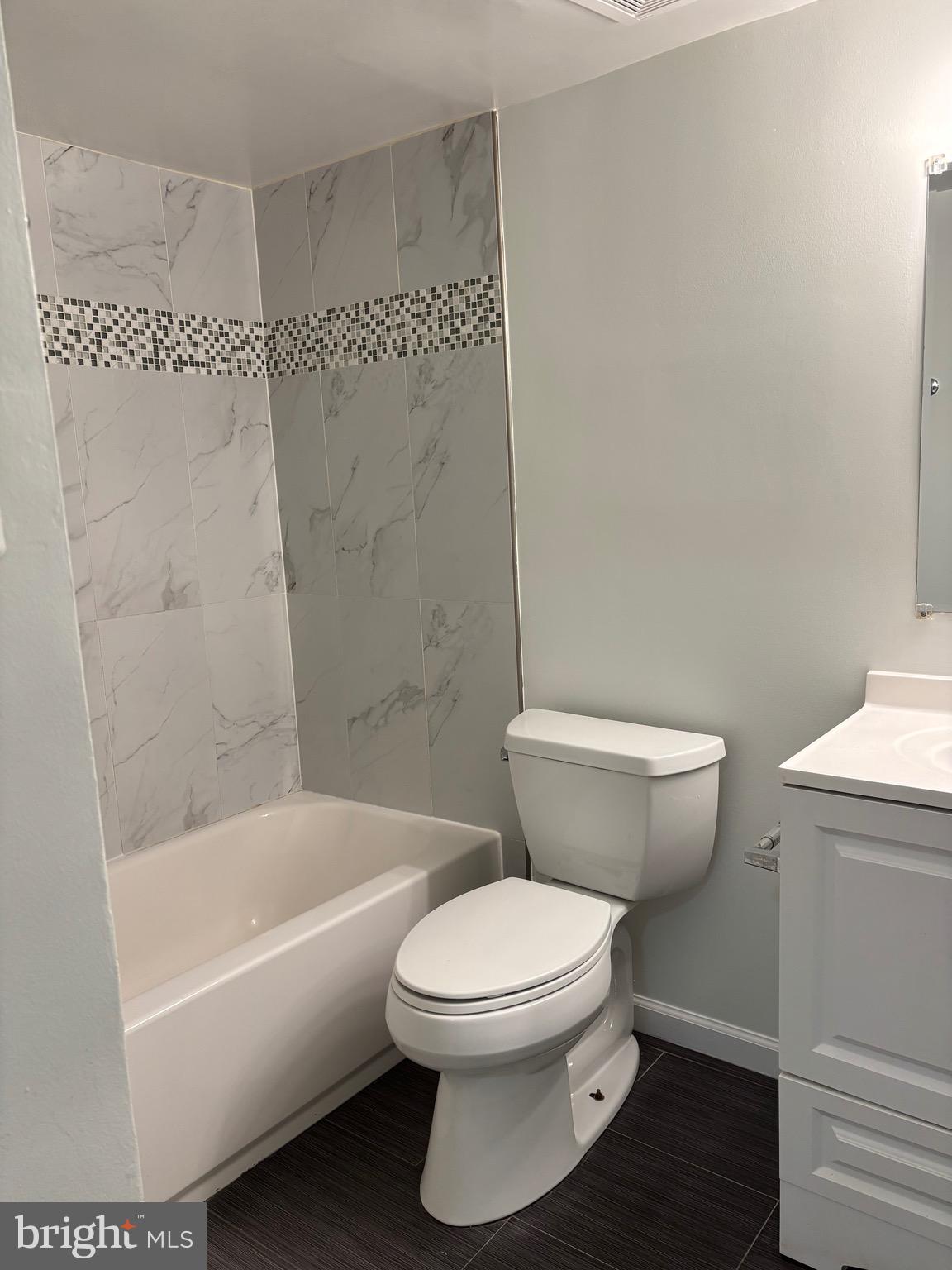 CHERRY GLEN CONDOS - Residential