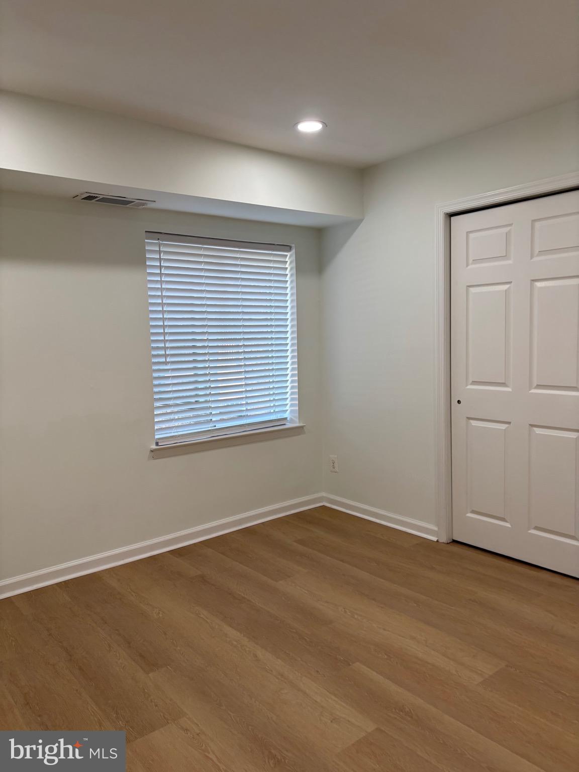 CHERRY GLEN CONDOS - Residential