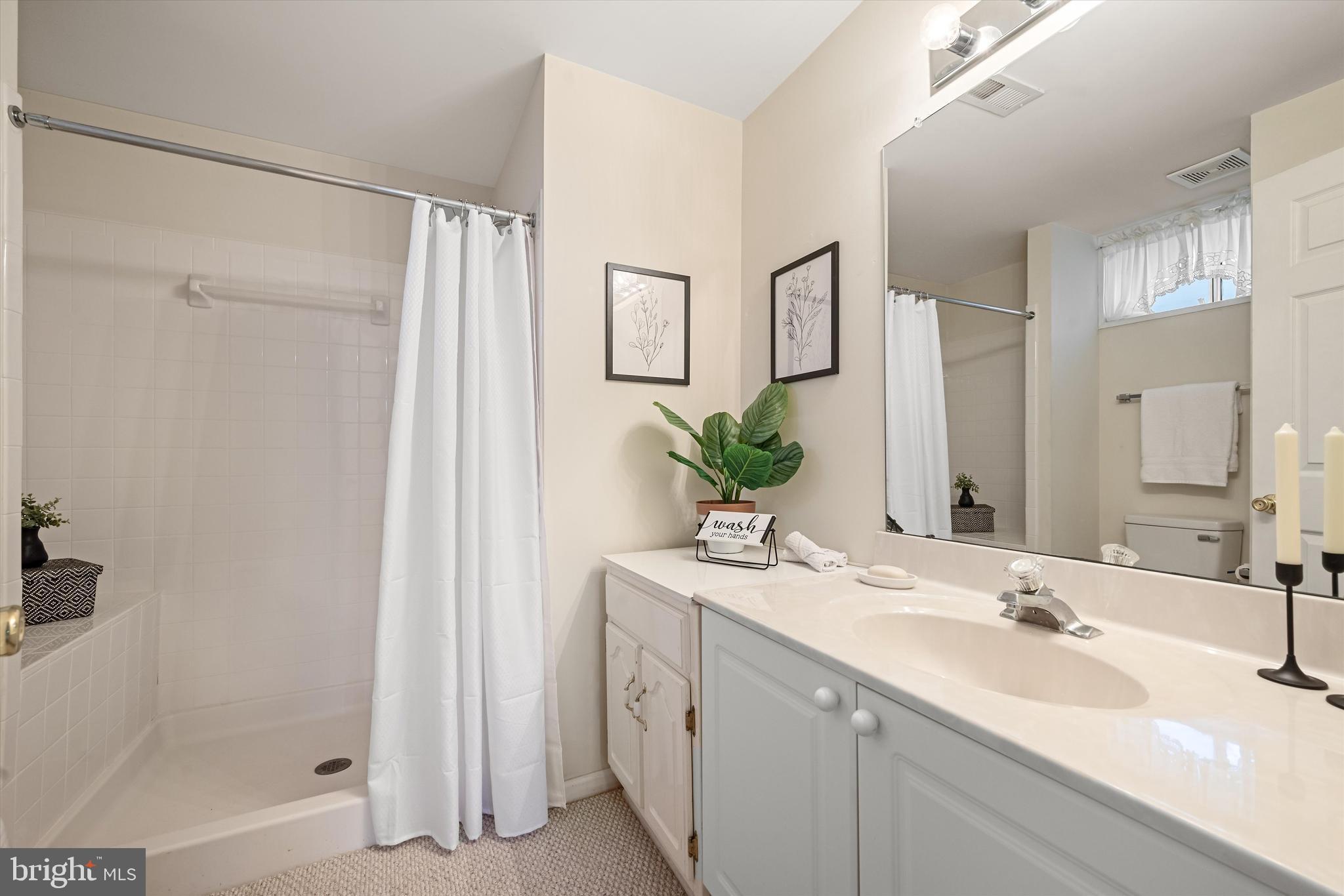 STONEBRIDGE - Residential