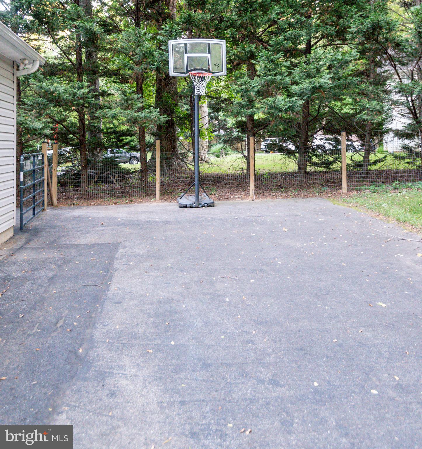 CALVERT BEACH ESTATES - Residential