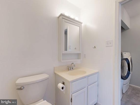 HERITAGE SQUARE - Residential Lease