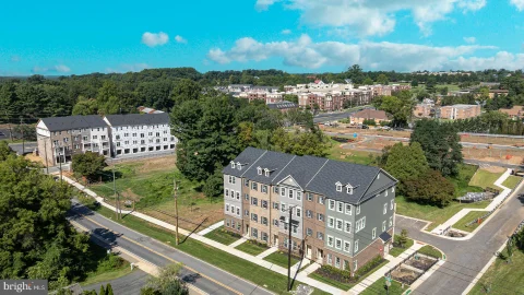 MLS: MDMC2241156