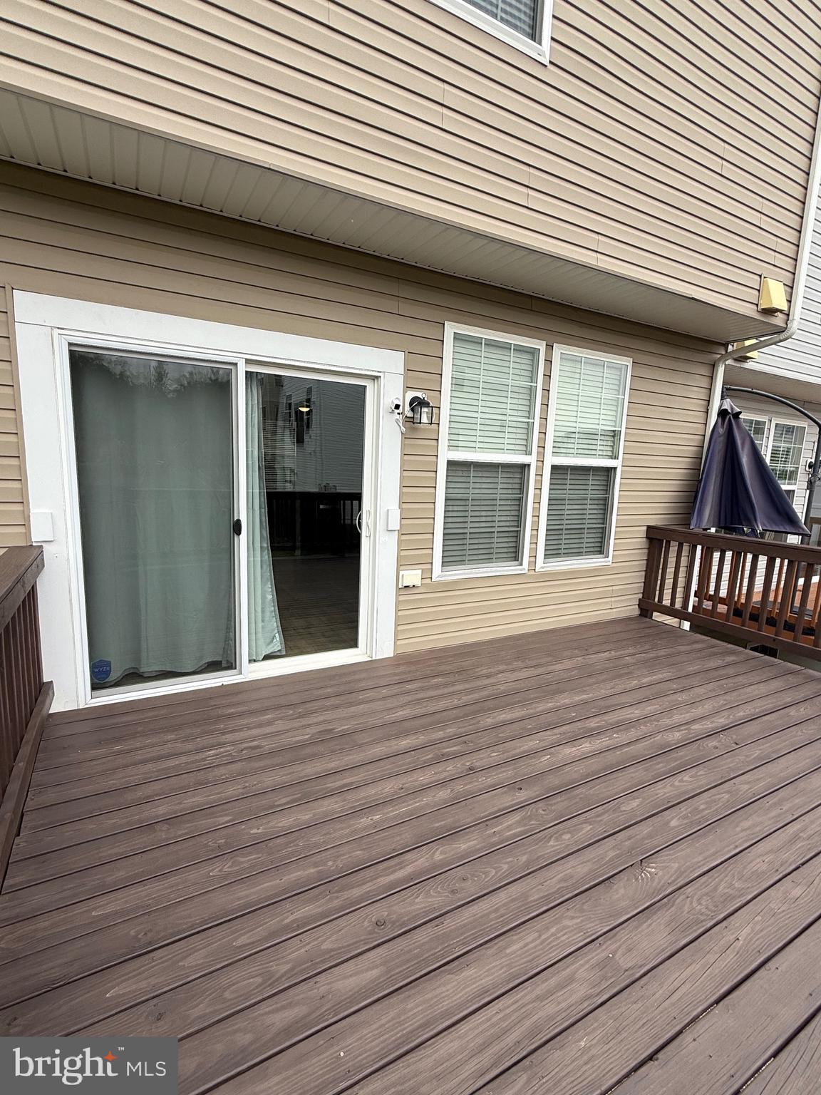 RIVERSIDE VILLAGES - Residential Lease