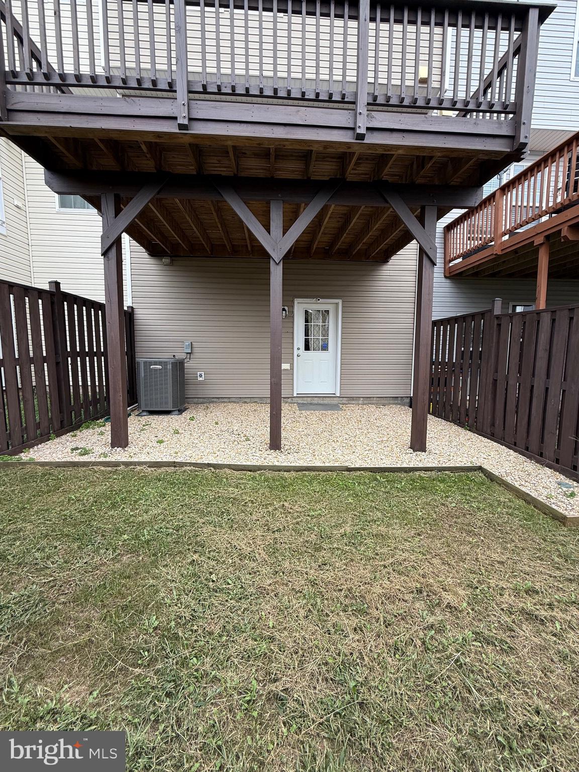 RIVERSIDE VILLAGES - Residential Lease