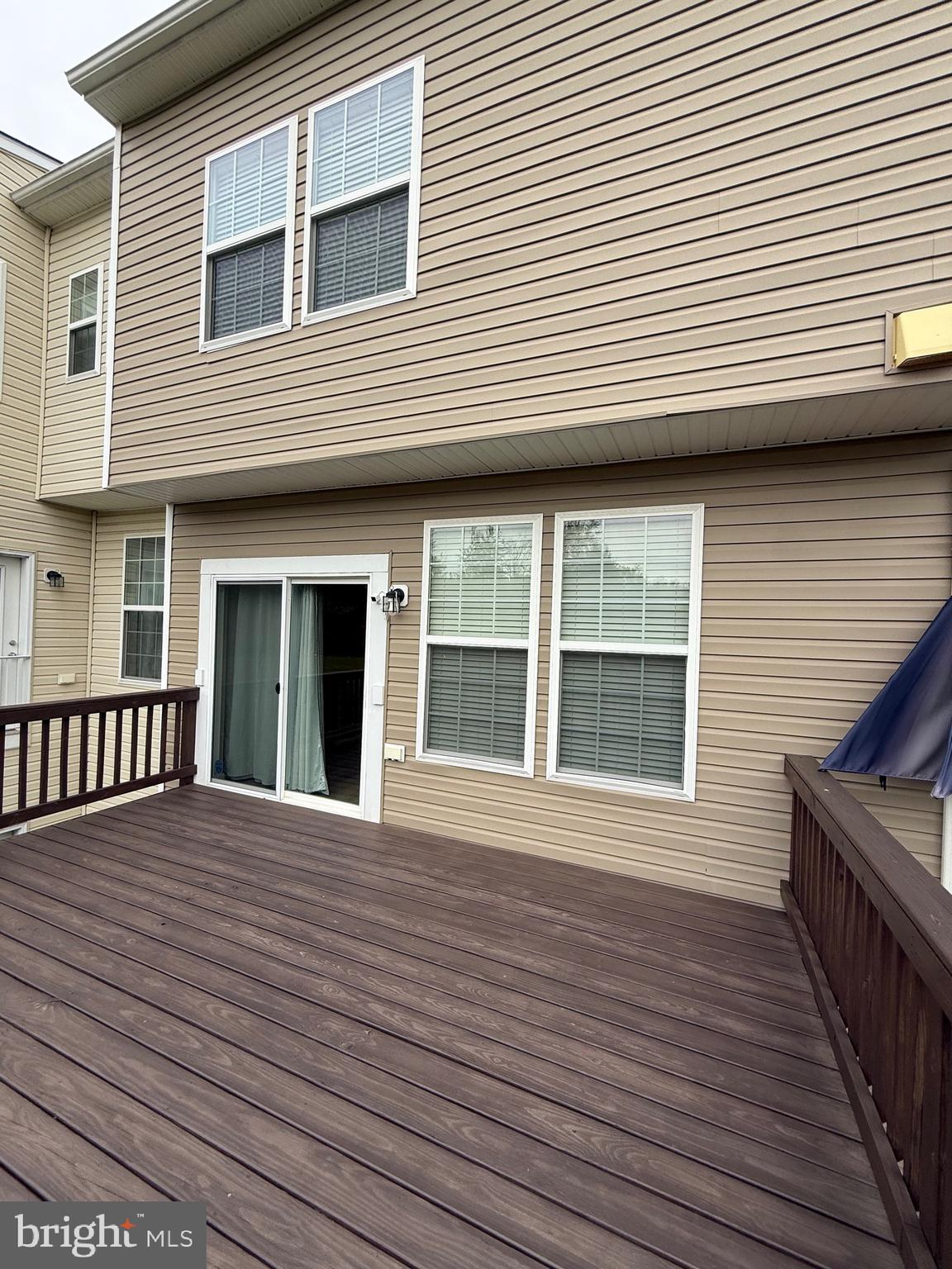 RIVERSIDE VILLAGES - Residential Lease