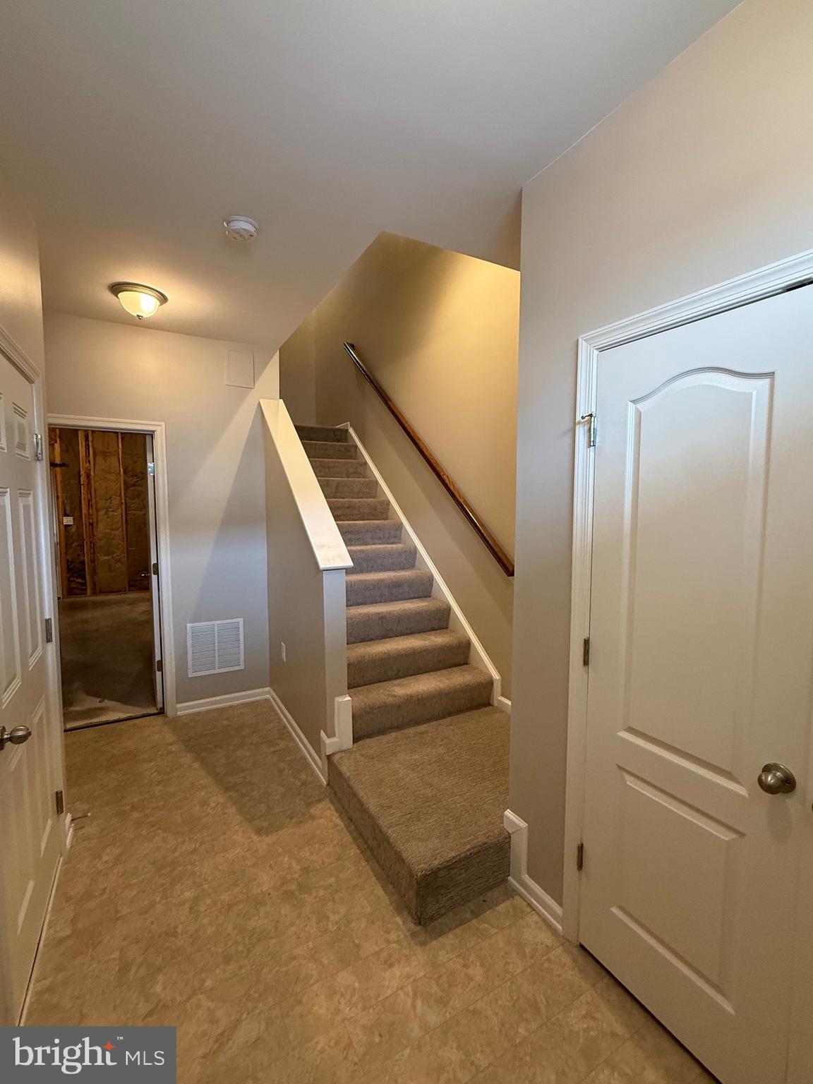 RIVERSIDE VILLAGES - Residential Lease