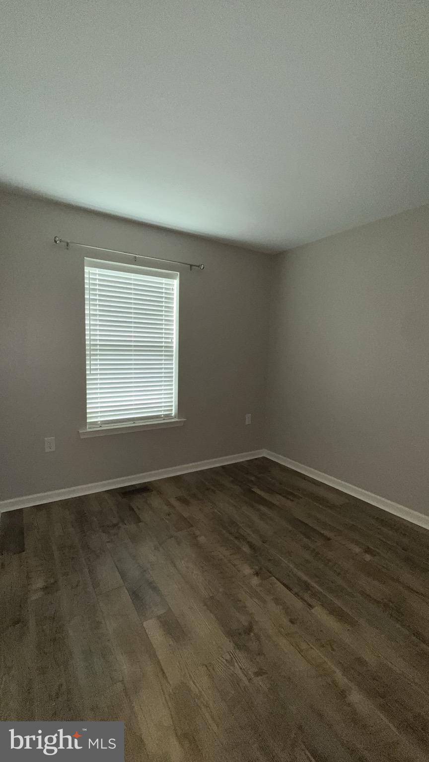 RIVERSIDE VILLAGES - Residential Lease