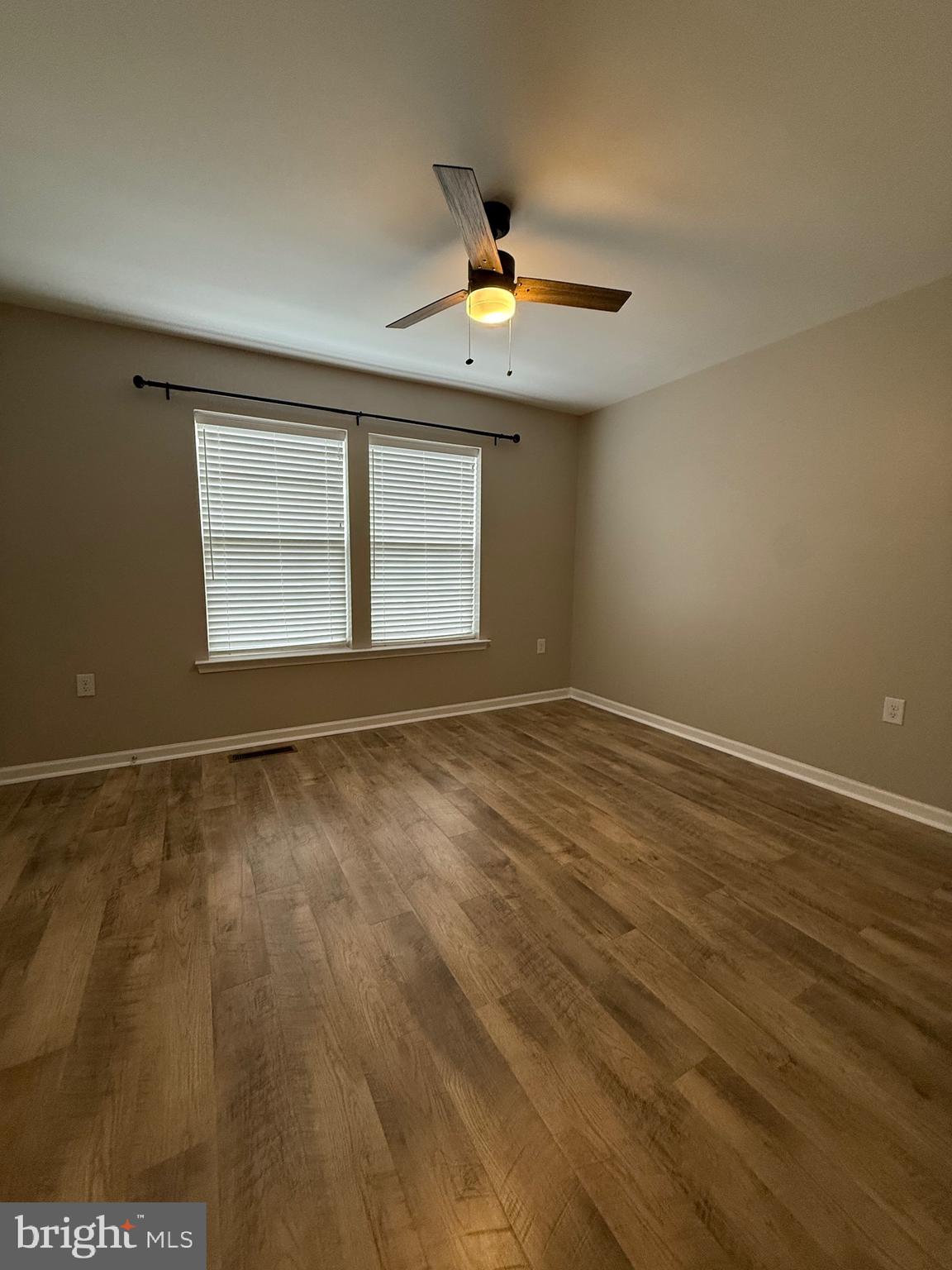 RIVERSIDE VILLAGES - Residential Lease