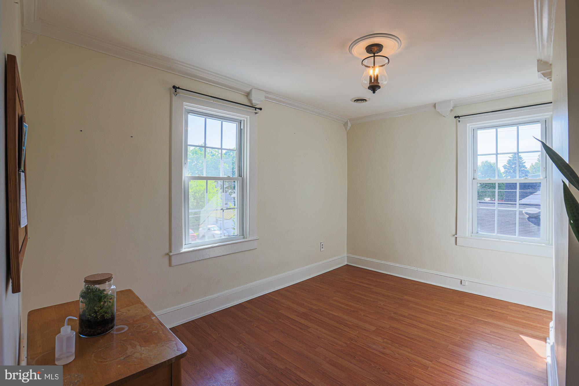 OAKCREST - Residential
