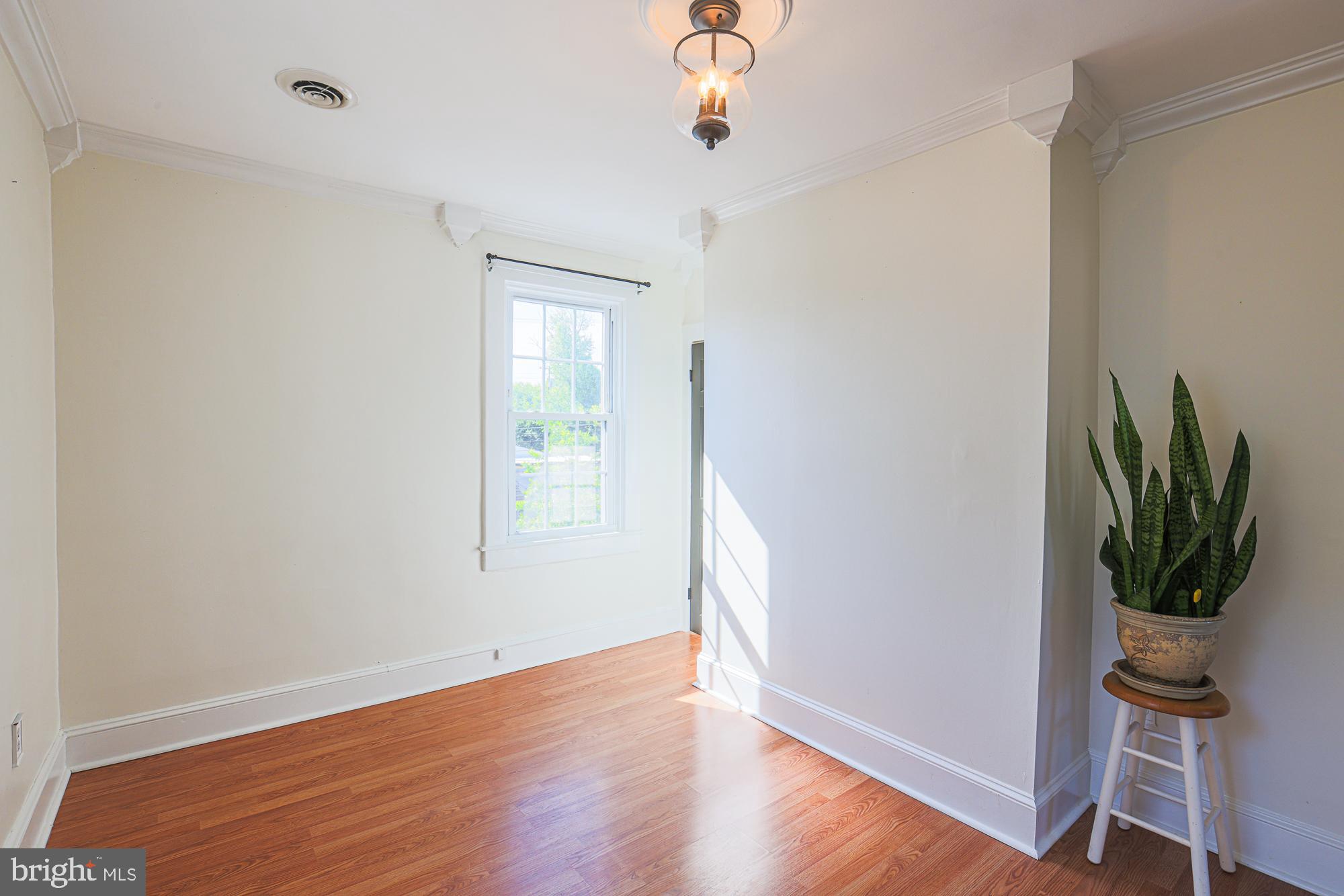 OAKCREST - Residential