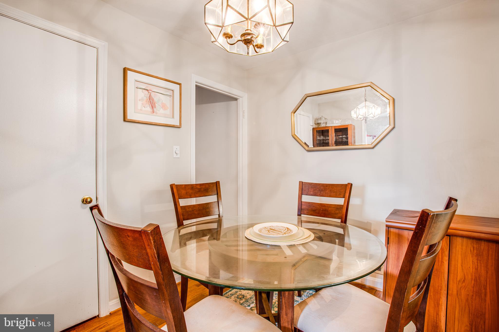 VIRGINIA HILLS - Residential