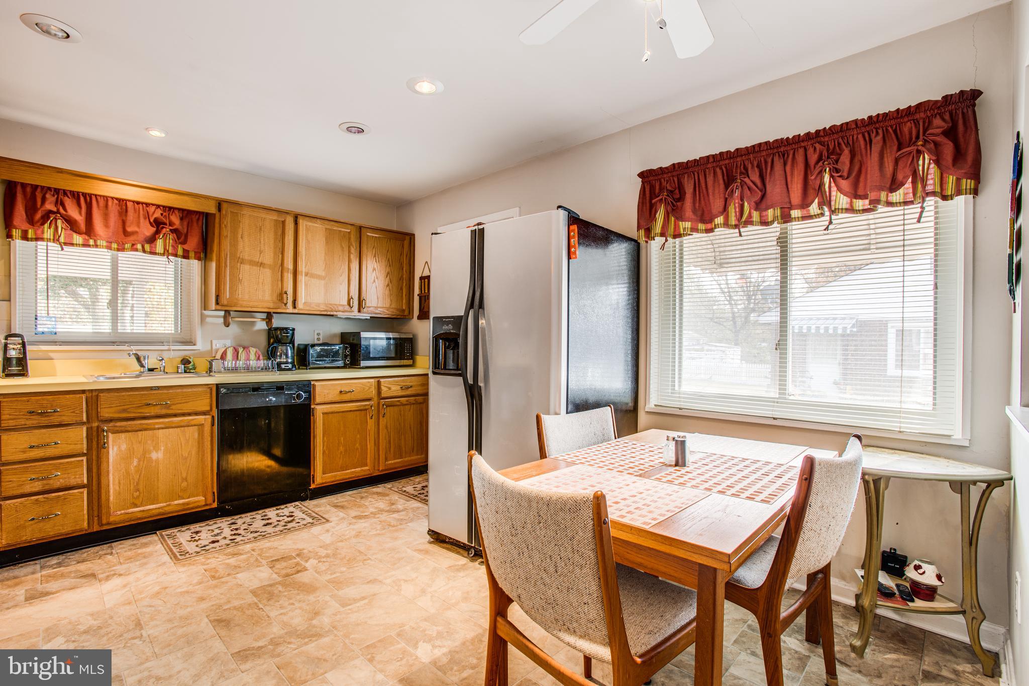 VIRGINIA HILLS - Residential