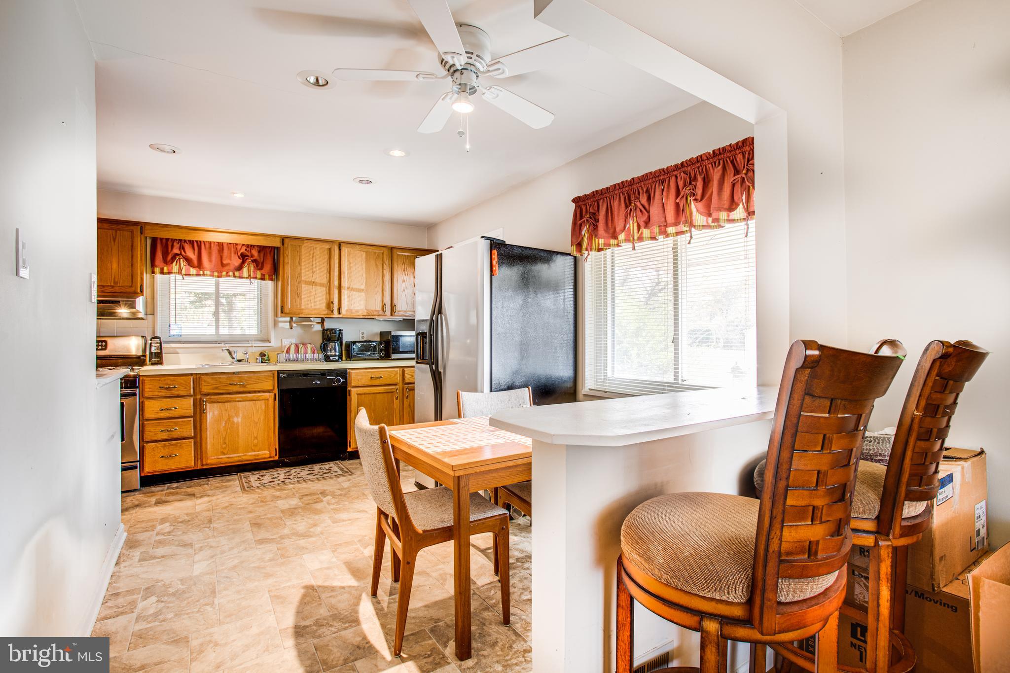 VIRGINIA HILLS - Residential