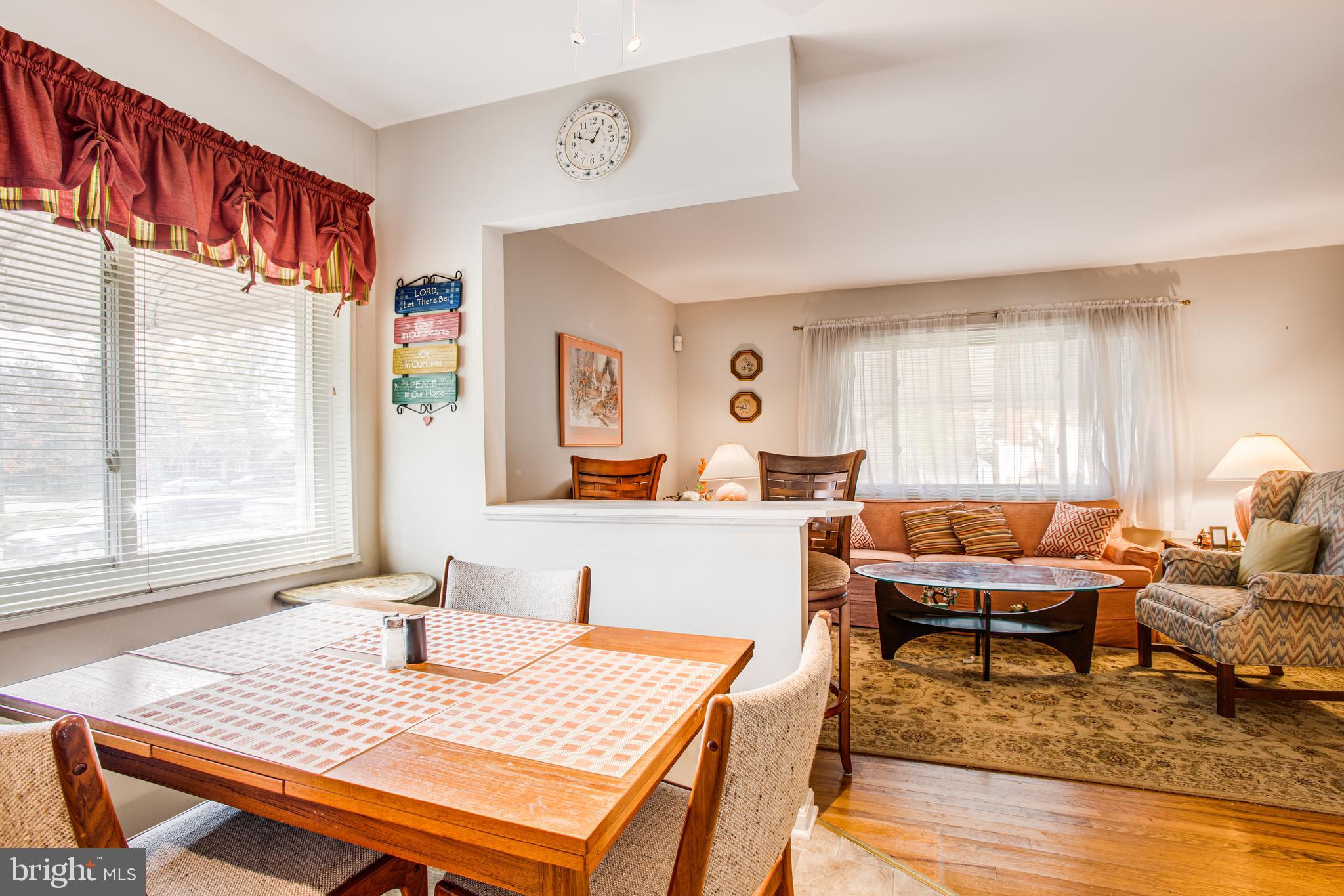 VIRGINIA HILLS - Residential