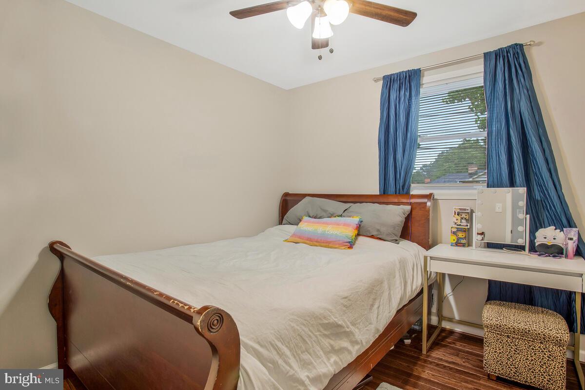 CRESTVIEW MANOR - Residential