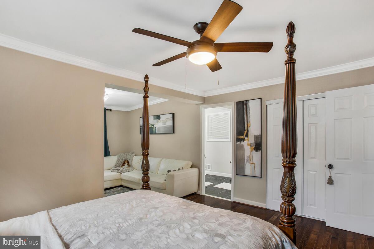 CRESTVIEW MANOR - Residential