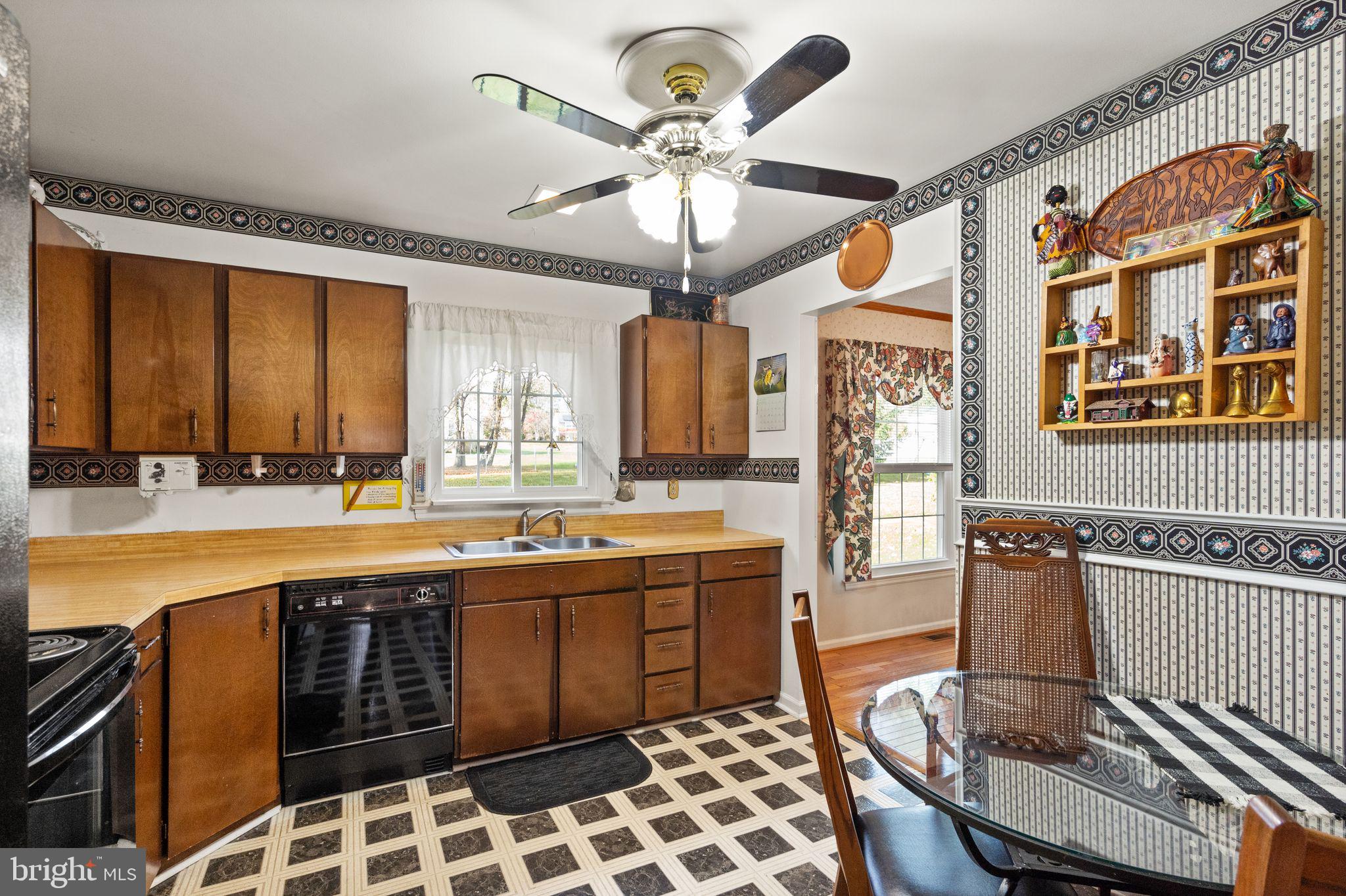 WARRENTON LAKES - Residential