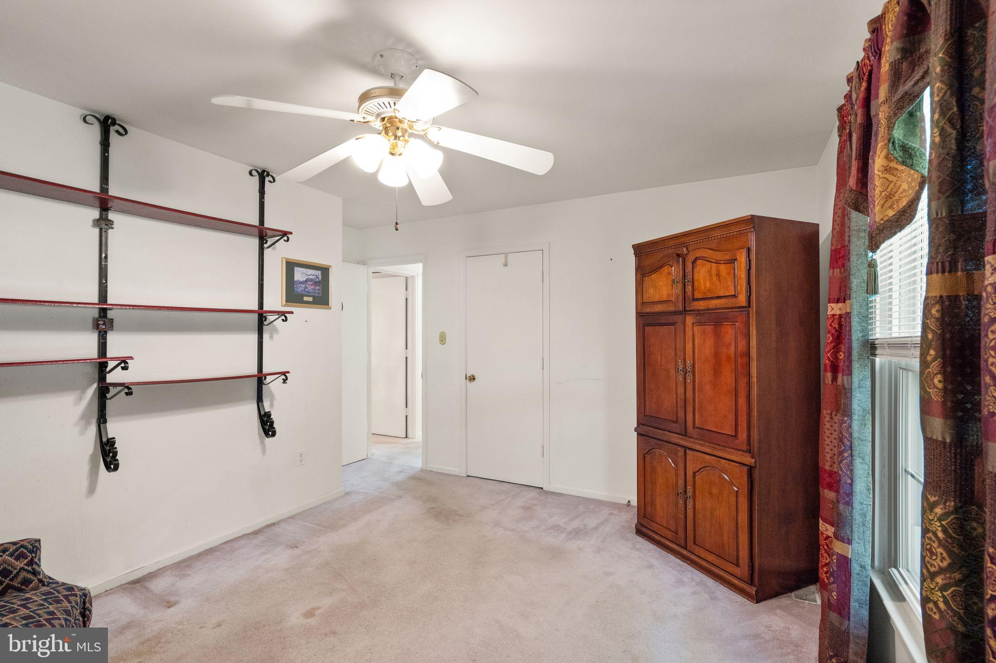 WARRENTON LAKES - Residential