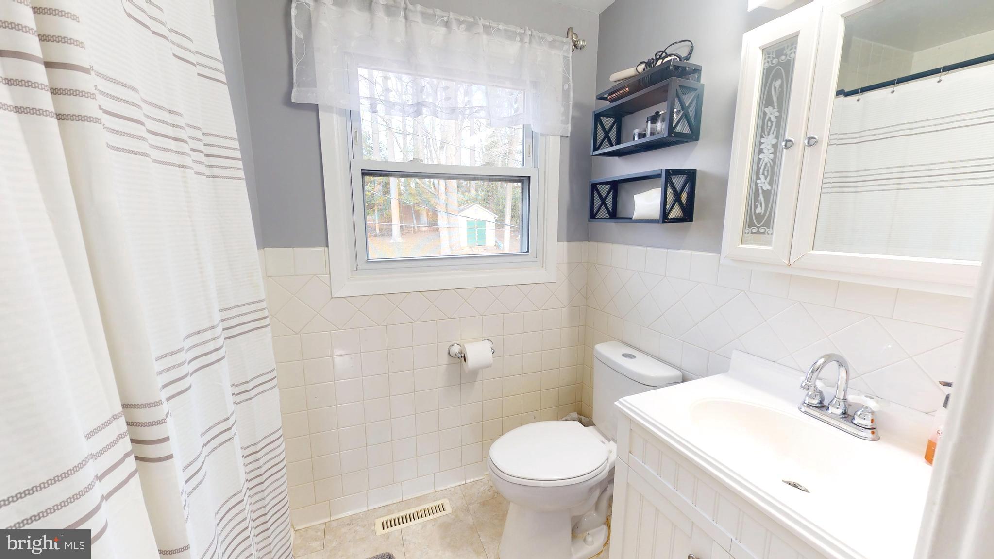 SOMERSET AT BELAIR - Residential