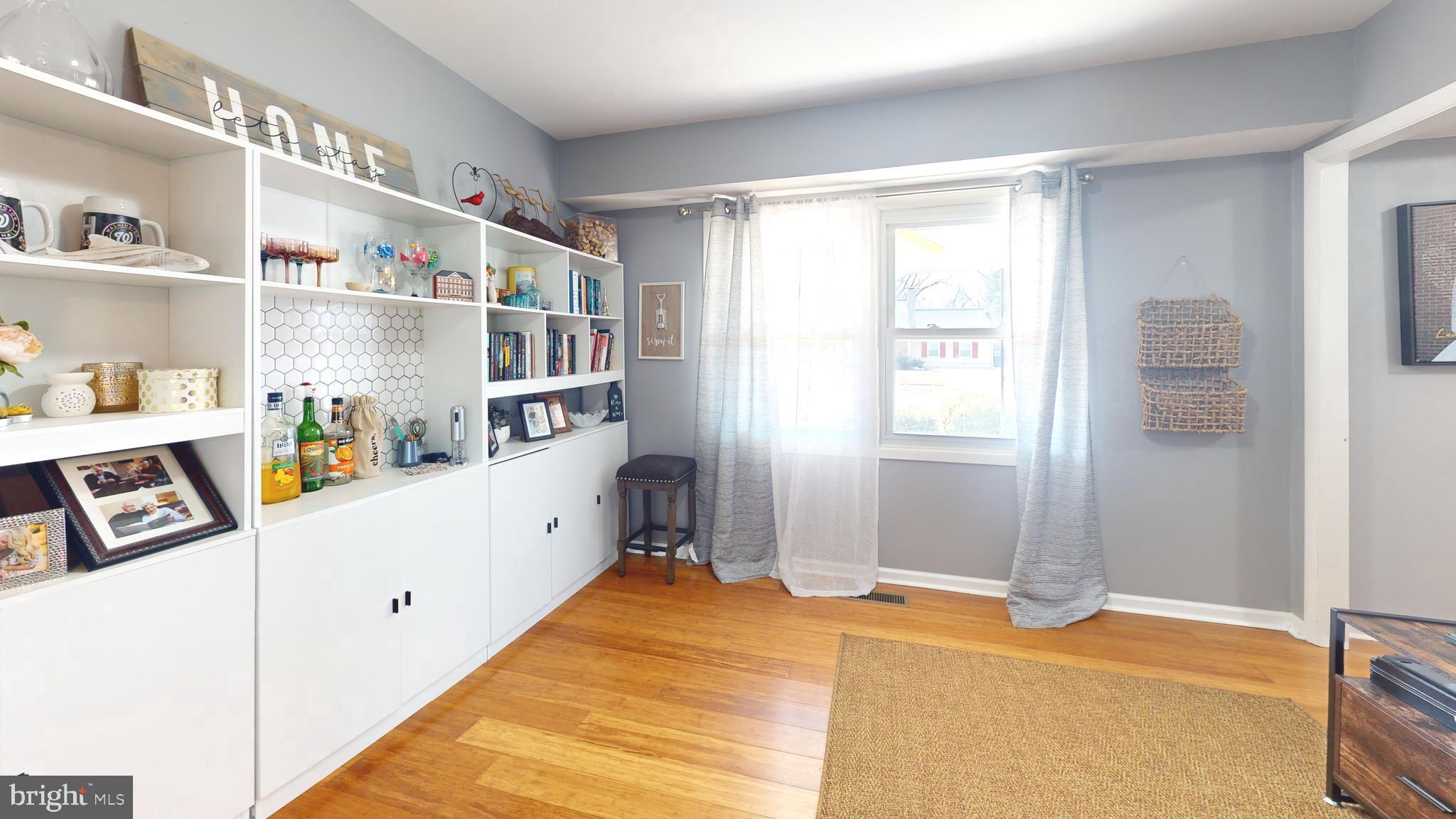 SOMERSET AT BELAIR - Residential